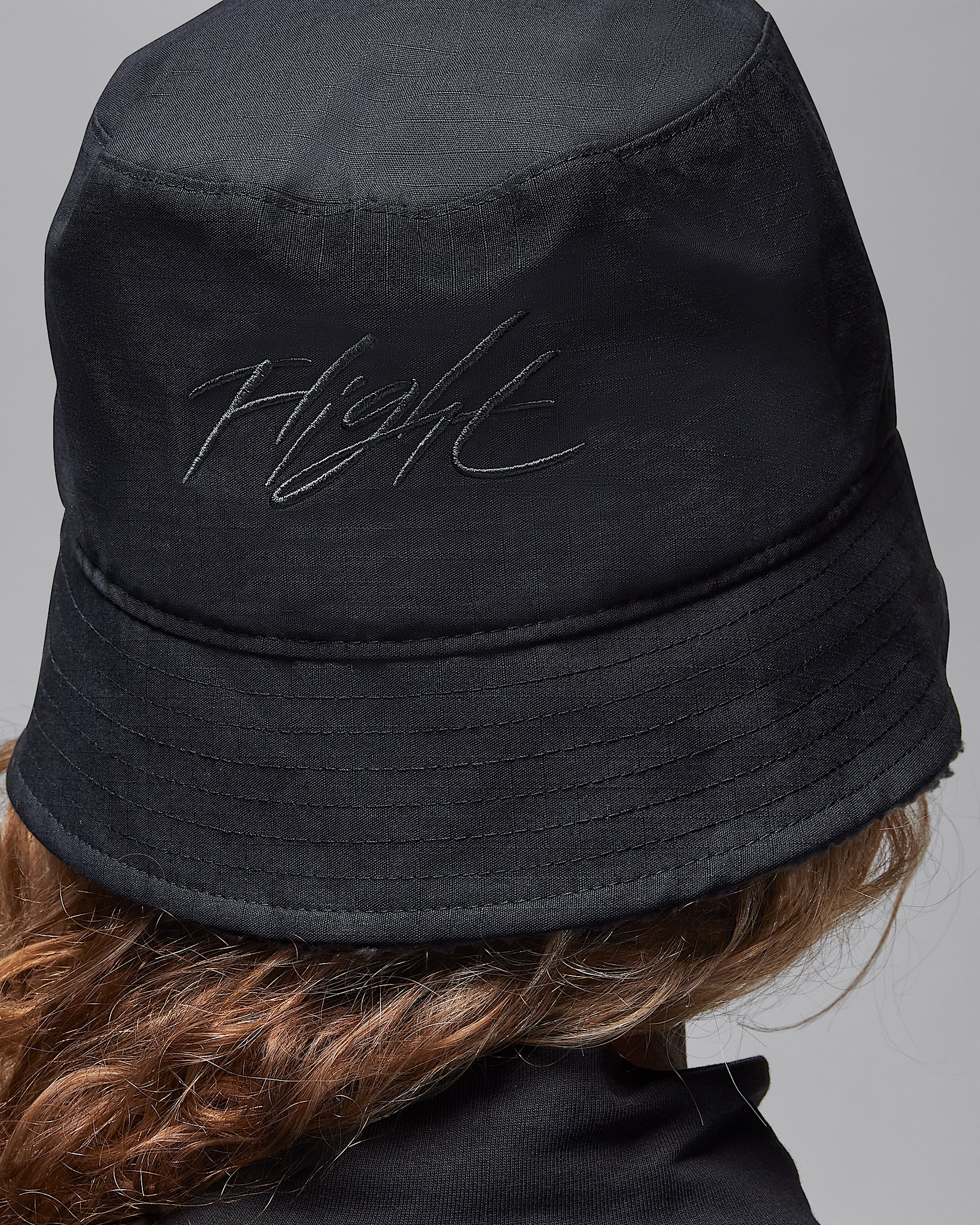 Jordan Apex Winter Bucket Hat. Nike LU