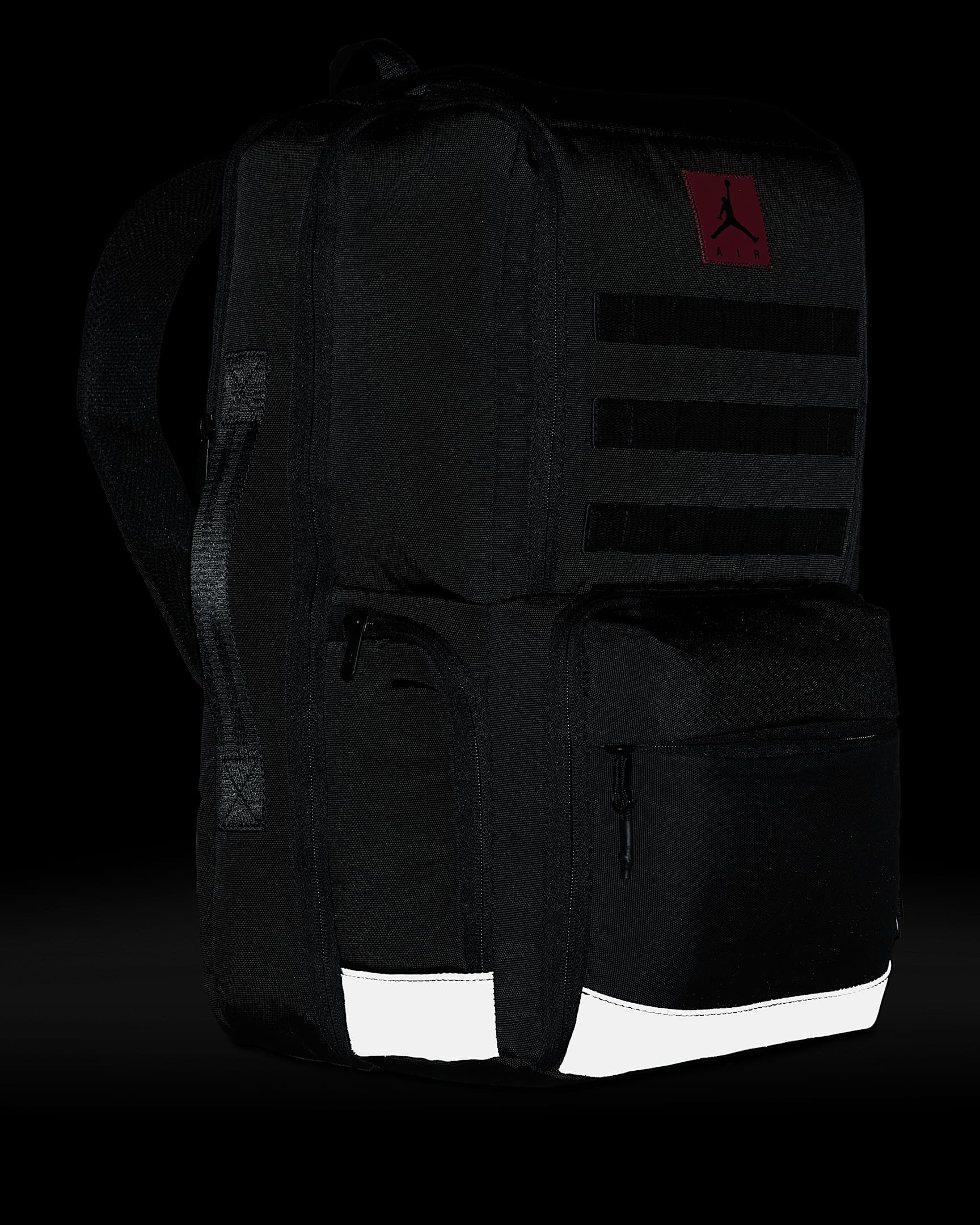 Jordan Collector's Backpack Shoe Organiser Backpack (31.5L). Nike LU