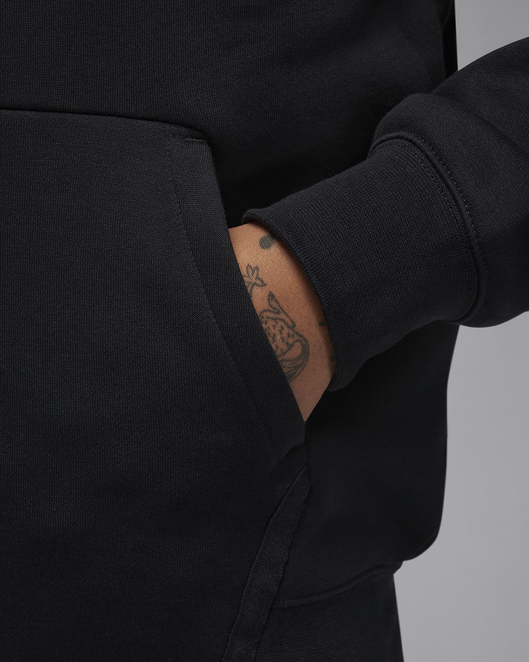 Paris Saint-Germain Men's Fleece Pullover Hoodie. Nike UK