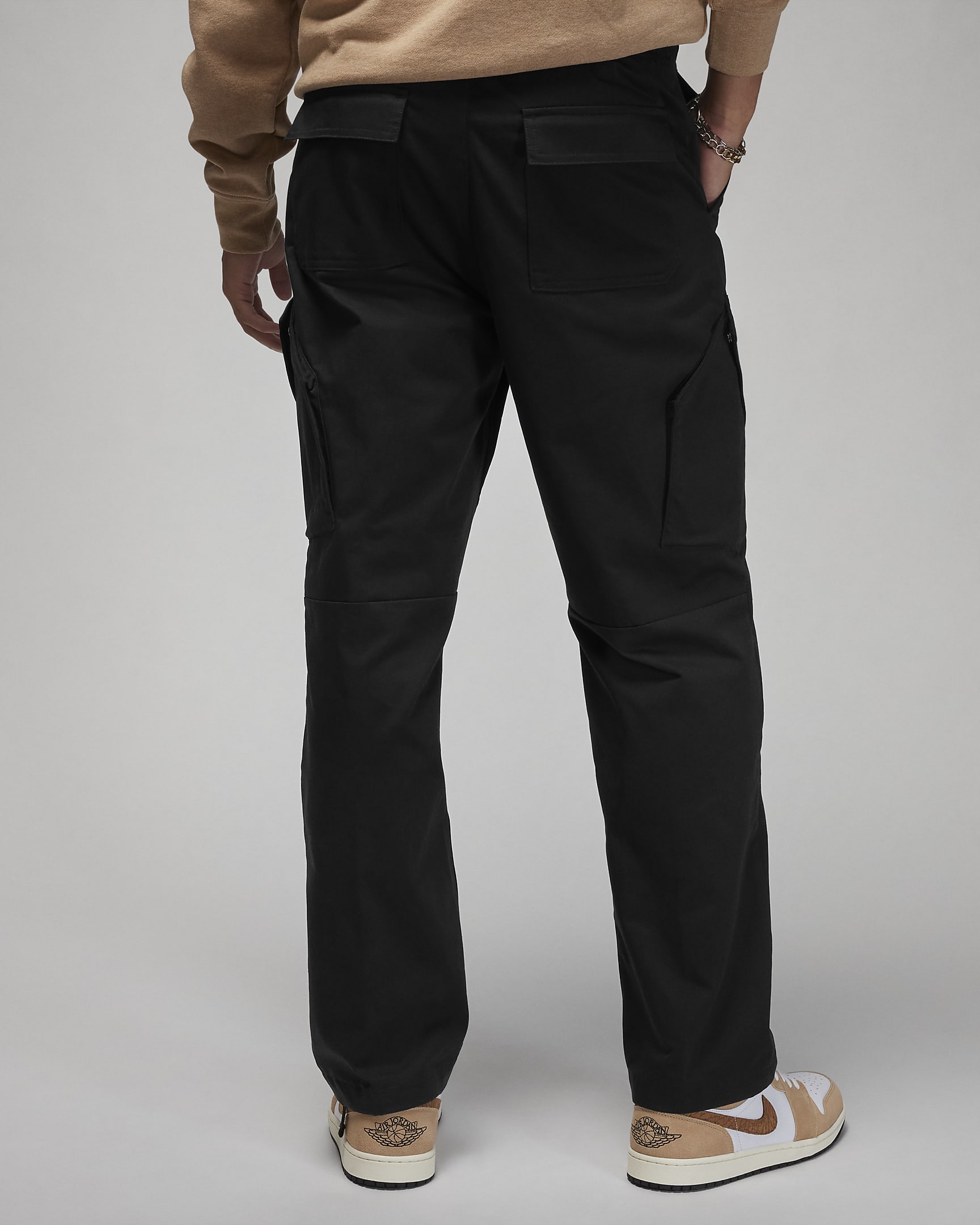 Jordan Essentials Chicago Men's Trousers - Black/Black