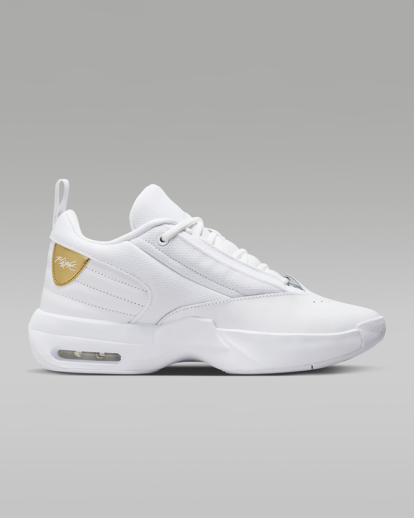 Jordan Max Aura 6 Women's Shoes - White/Metallic Gold