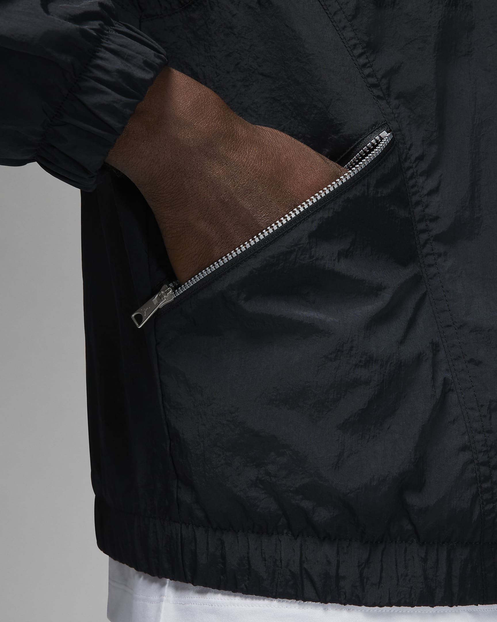 Jordan Essentials Men's Warm-Up Jacket. Nike RO