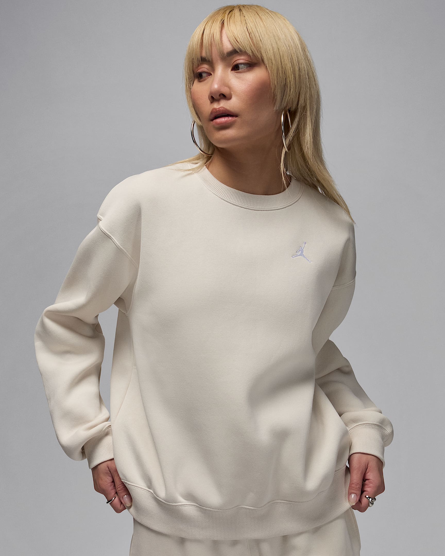 Jordan Brooklyn Fleece Women's Crew-Neck Sweatshirt - Light Orewood Brown/White
