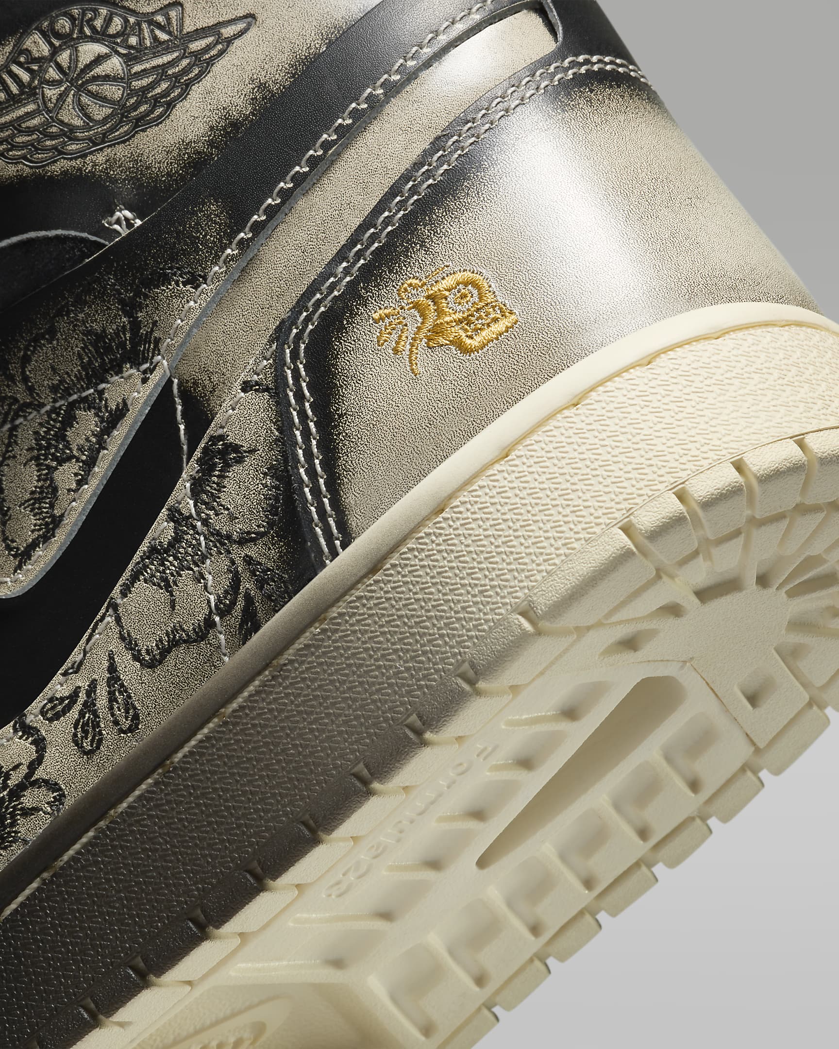 dia de los muertos jordan 1 on feet