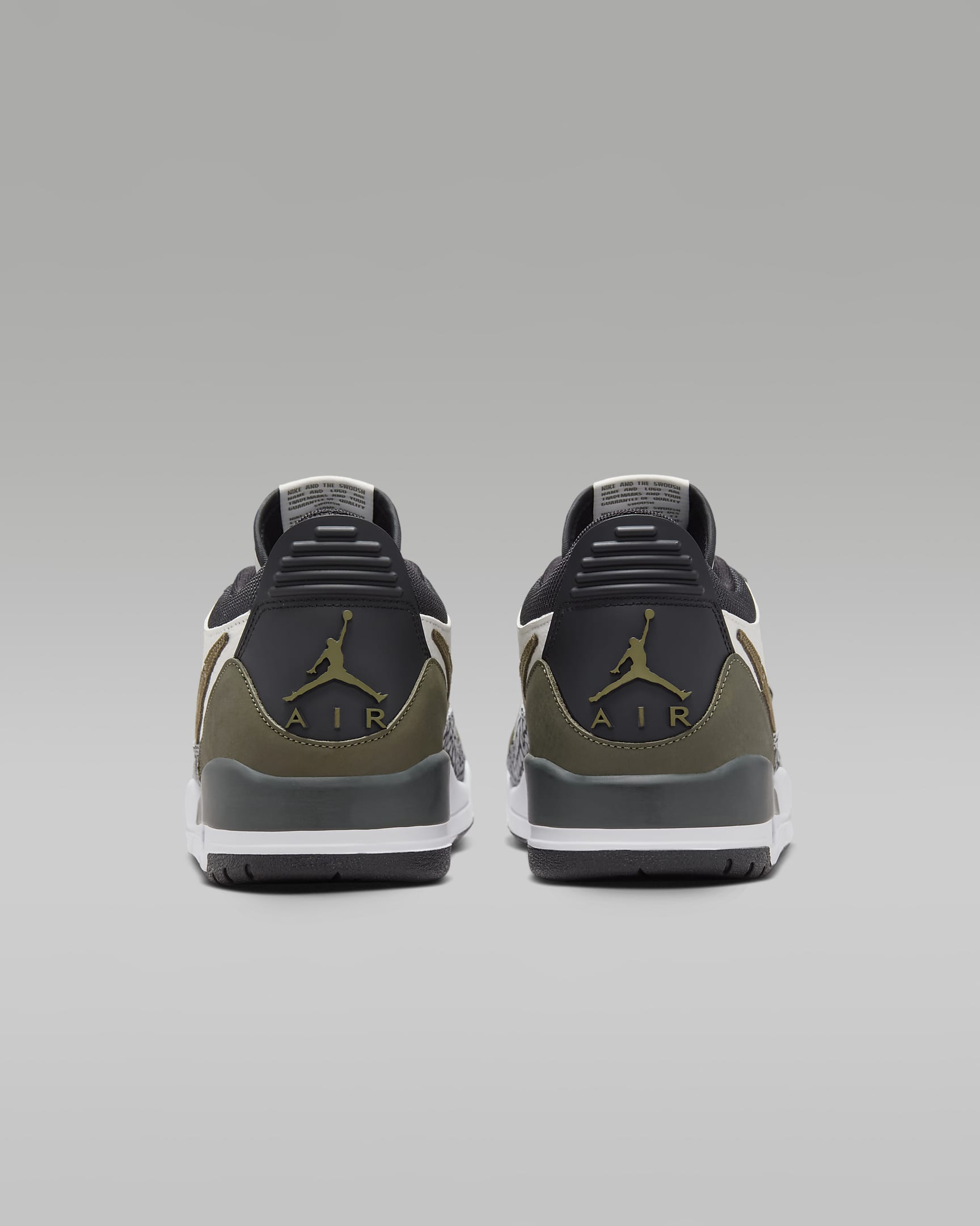 Chaussure Air Jordan Legacy 312 Low pour homme - Sail/Noir/Wolf Grey/Medium Olive