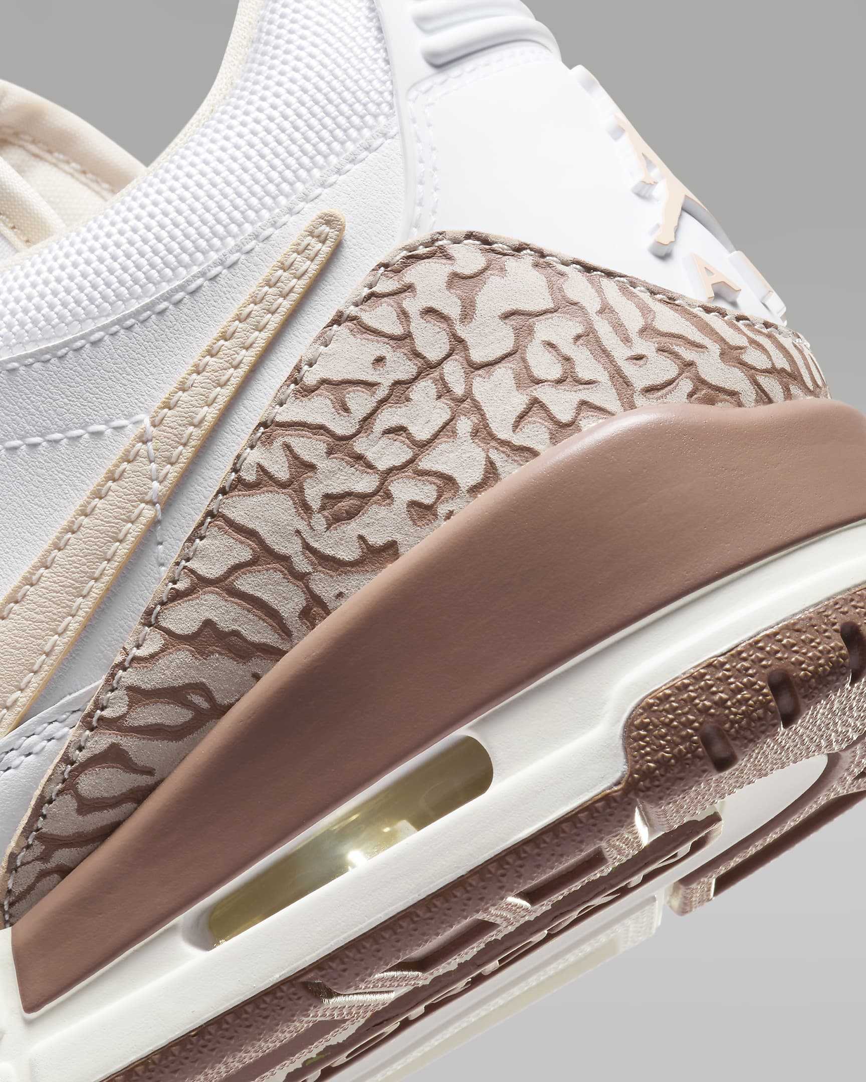 Air Jordan Legacy 312 Low Women's Shoes - White/Archaeo Brown/Sail/Legend Light Brown