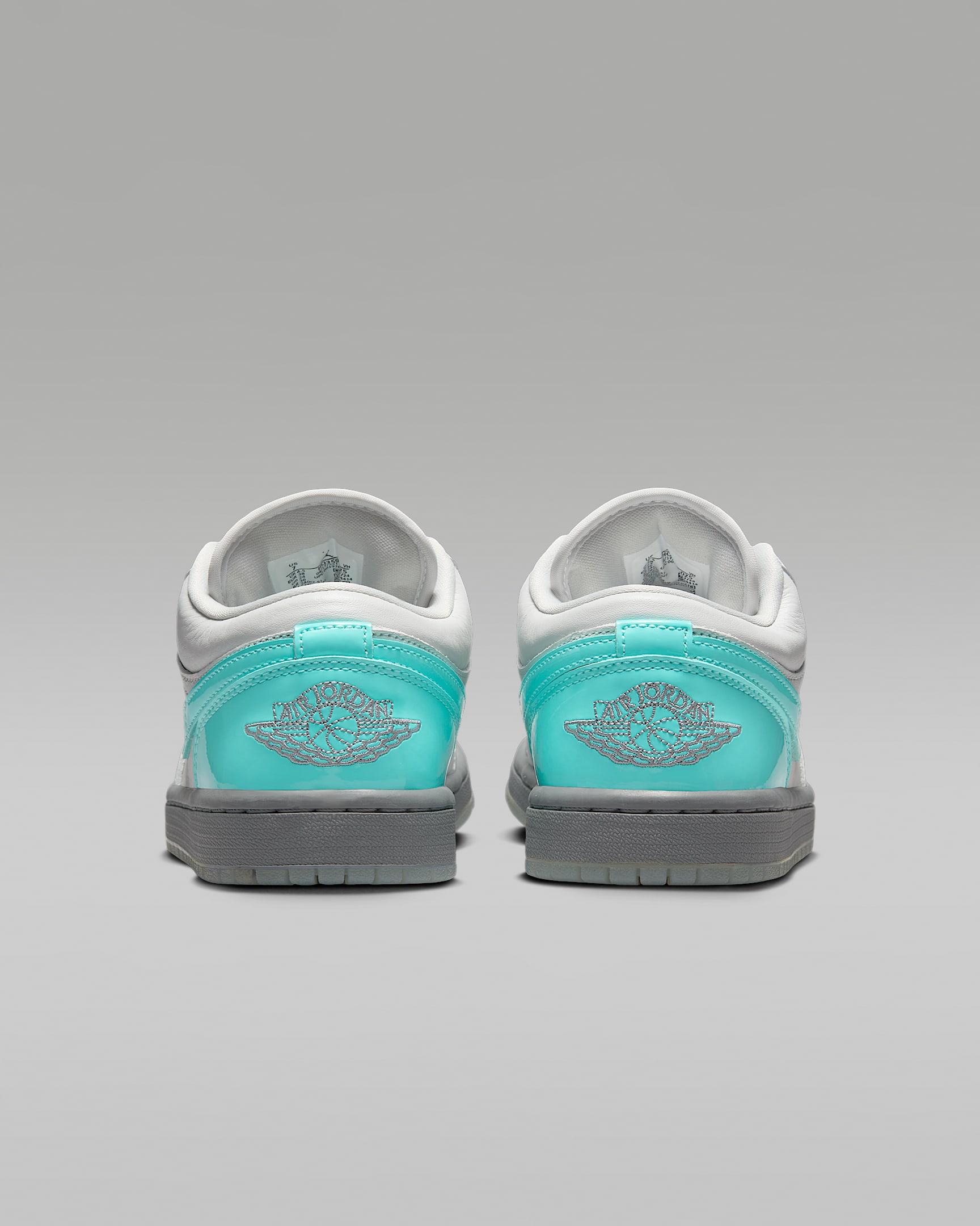 Tenis para mujer Air Jordan 1 Low SE.