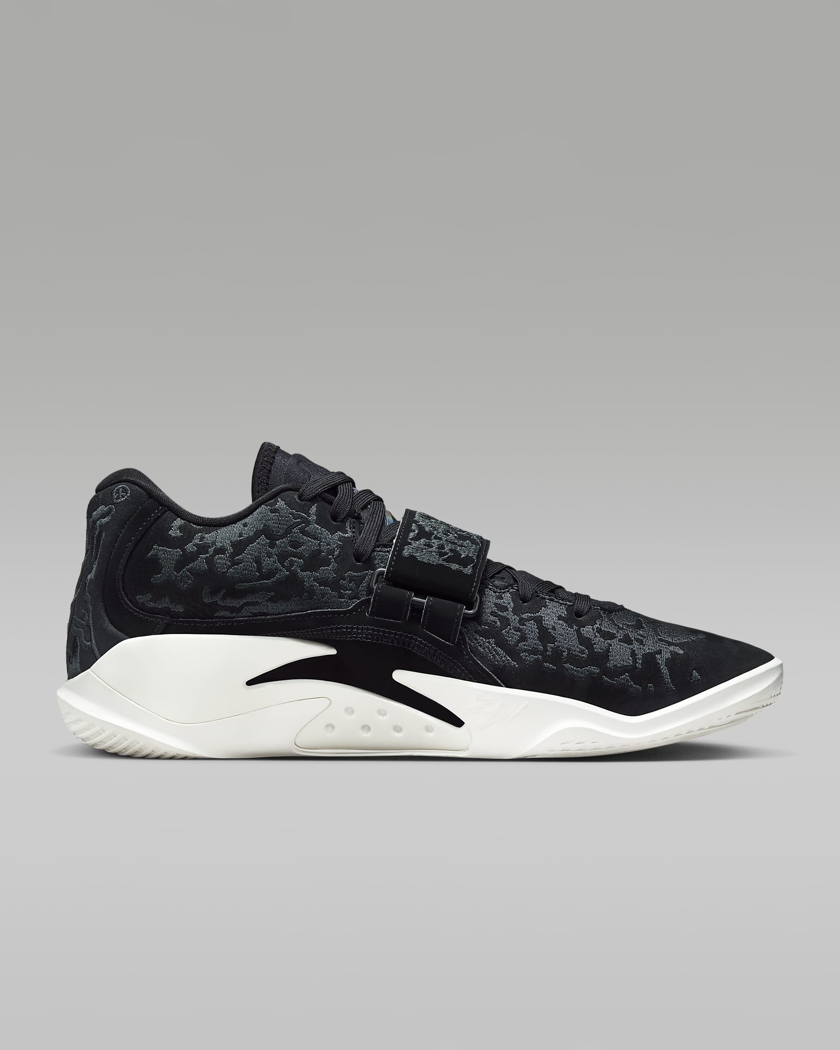 Zion 3 M.U.D. 'Ash' SE PF Basketball Shoes - Black/Sail/Dark Ash