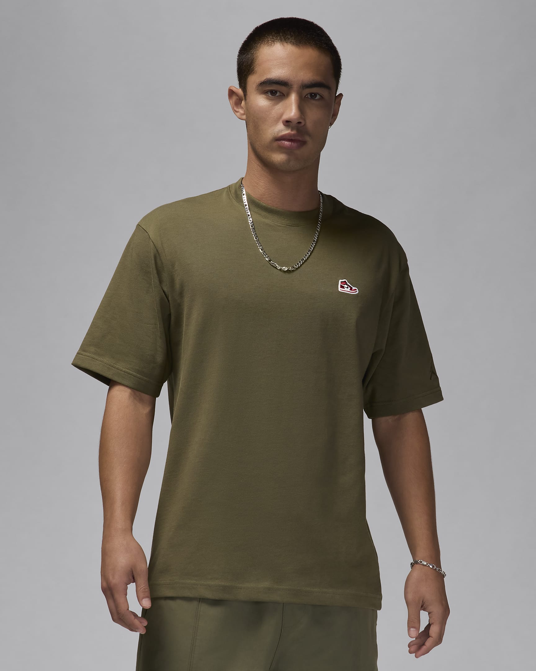 Jordan Brand Men's T-Shirt - Medium Olive