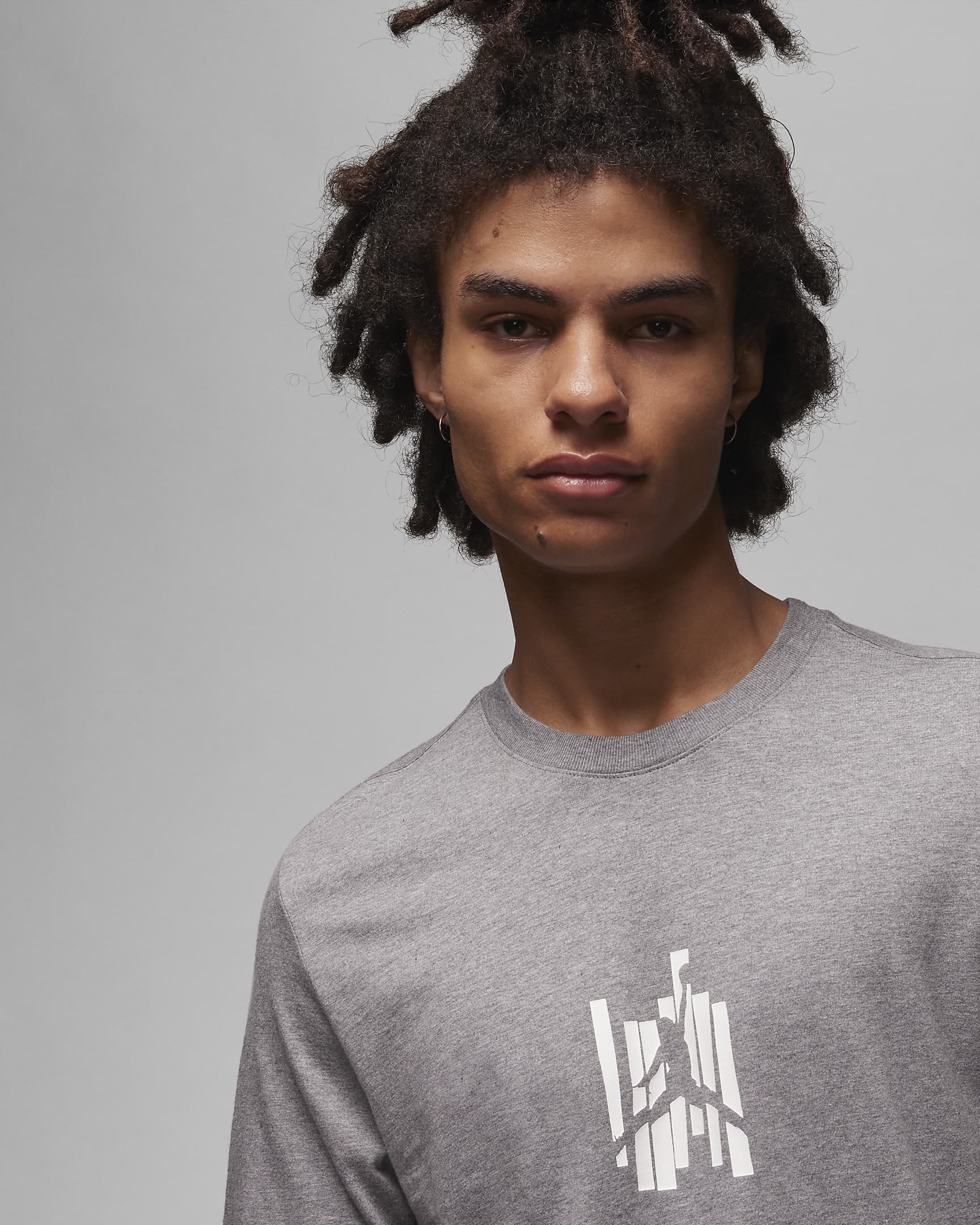 Jordan Brand Men's Graphic T-Shirt. Nike BG