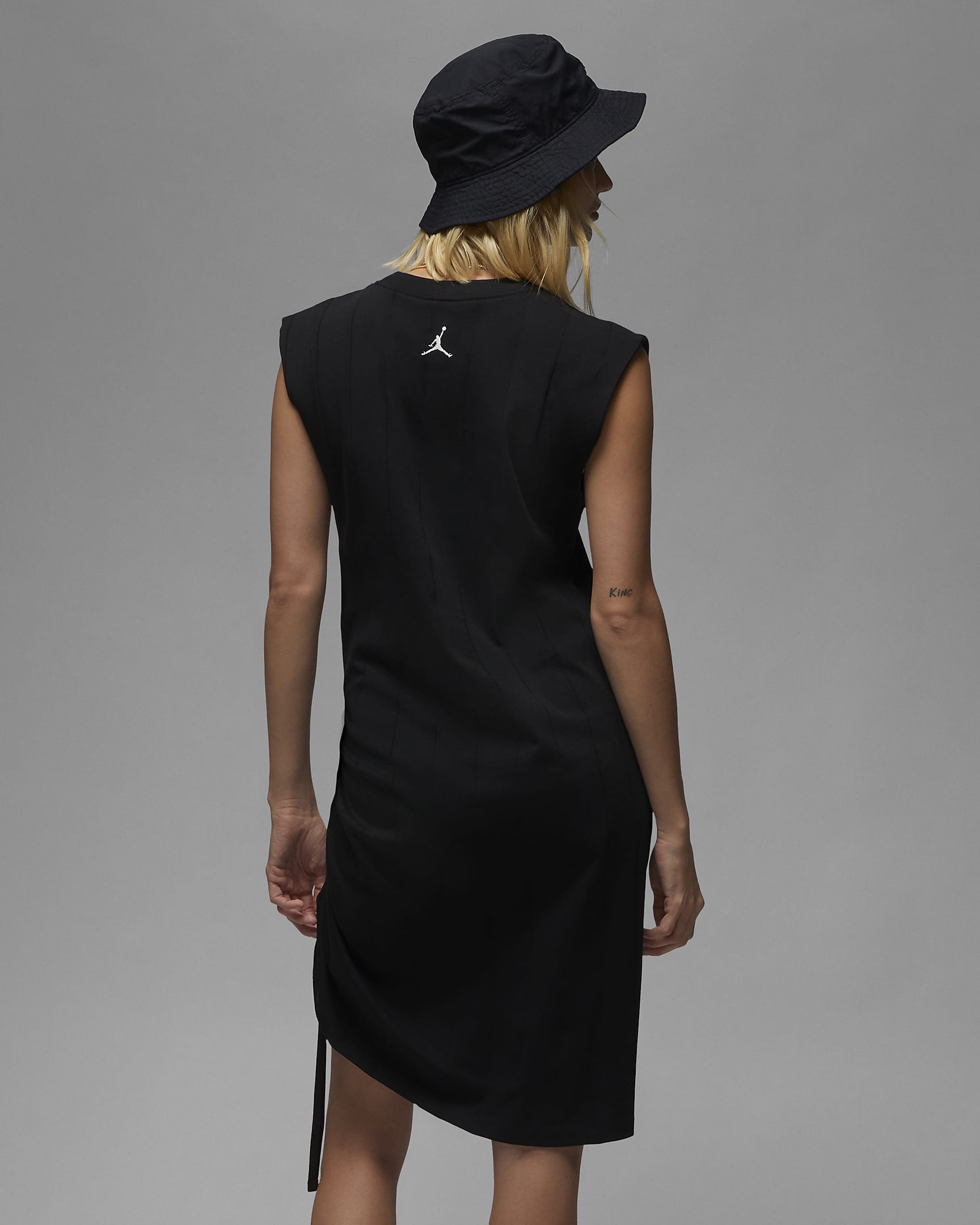 Jordan Femme Women's Dress. Nike HR