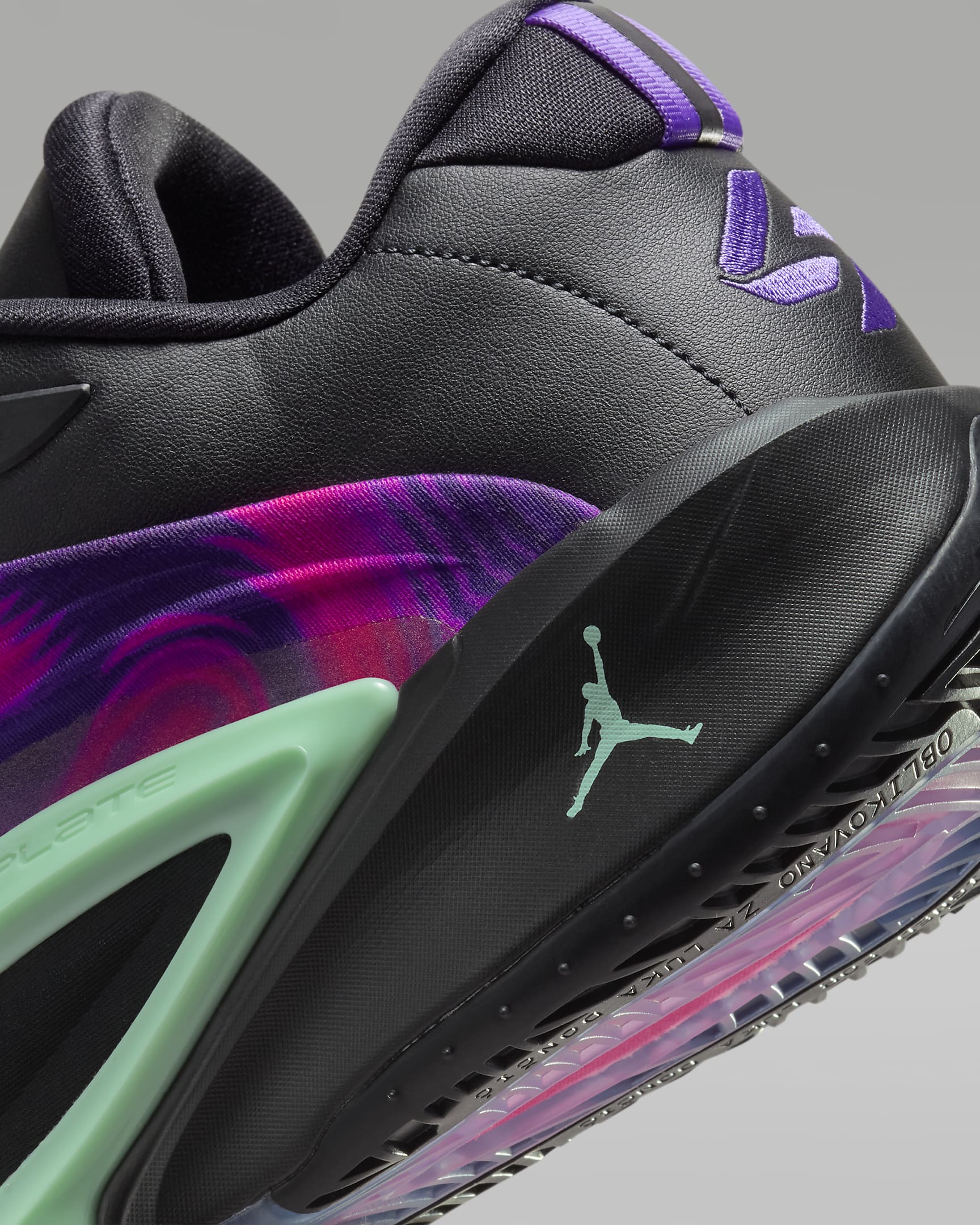 Chaussure de basket Luka 3 « Midnight Racer » - Noir/Mint Foam/Hyper Pink/Hyper Grape