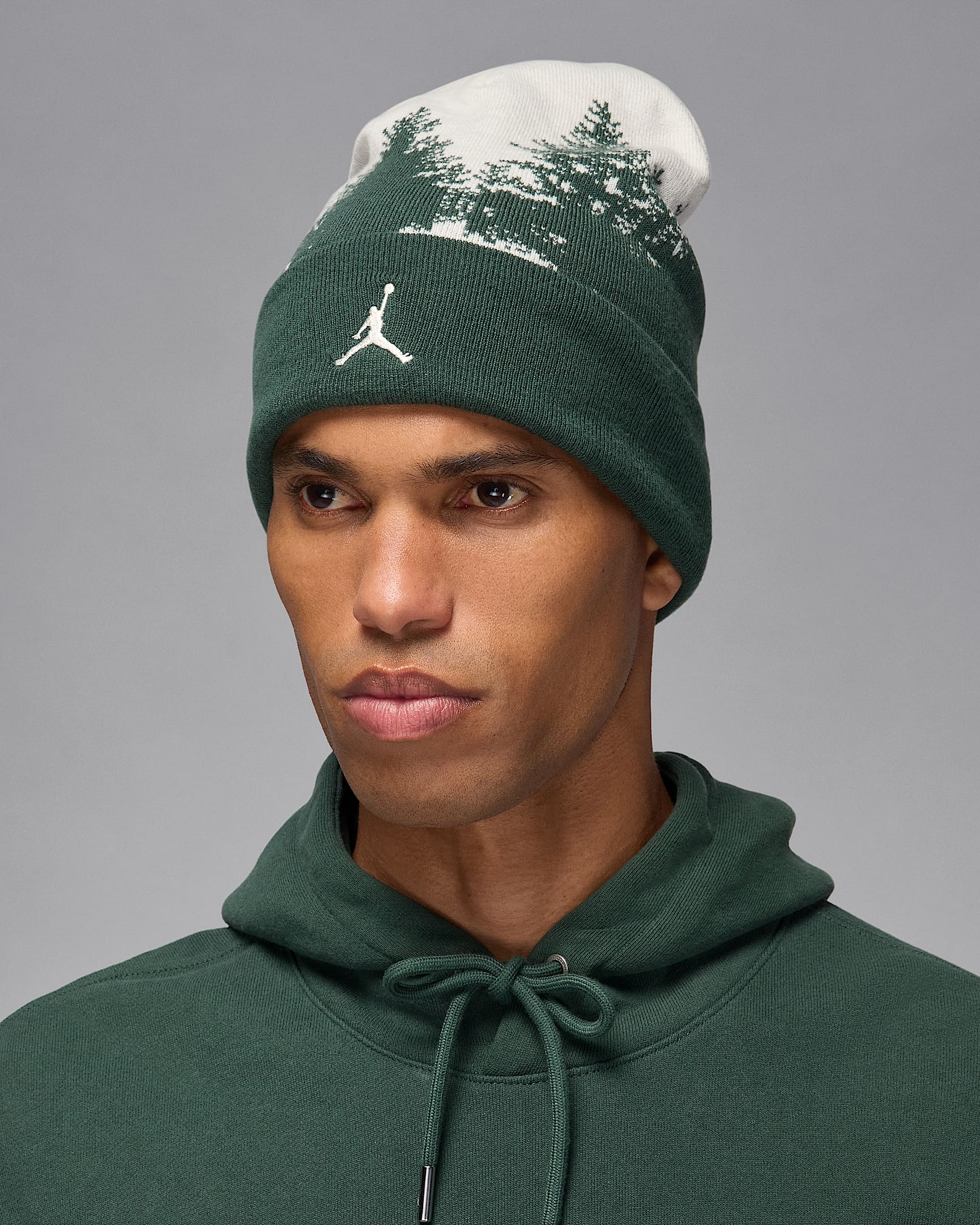 Jordan Peak Beanie - Sail/Midnight Green/Sail