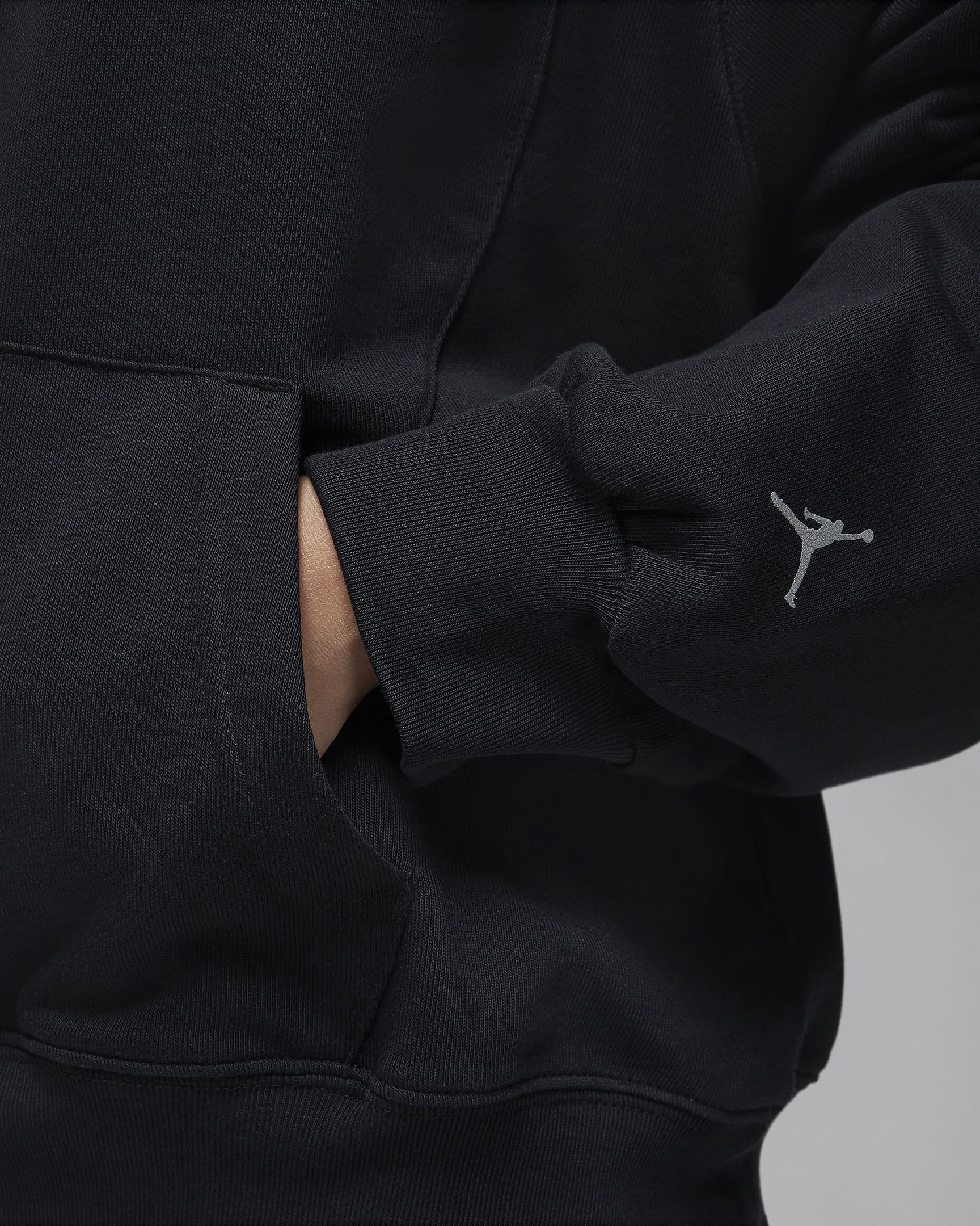 Jordan Sport Women's Graphic Fleece Hoodie. Nike ID