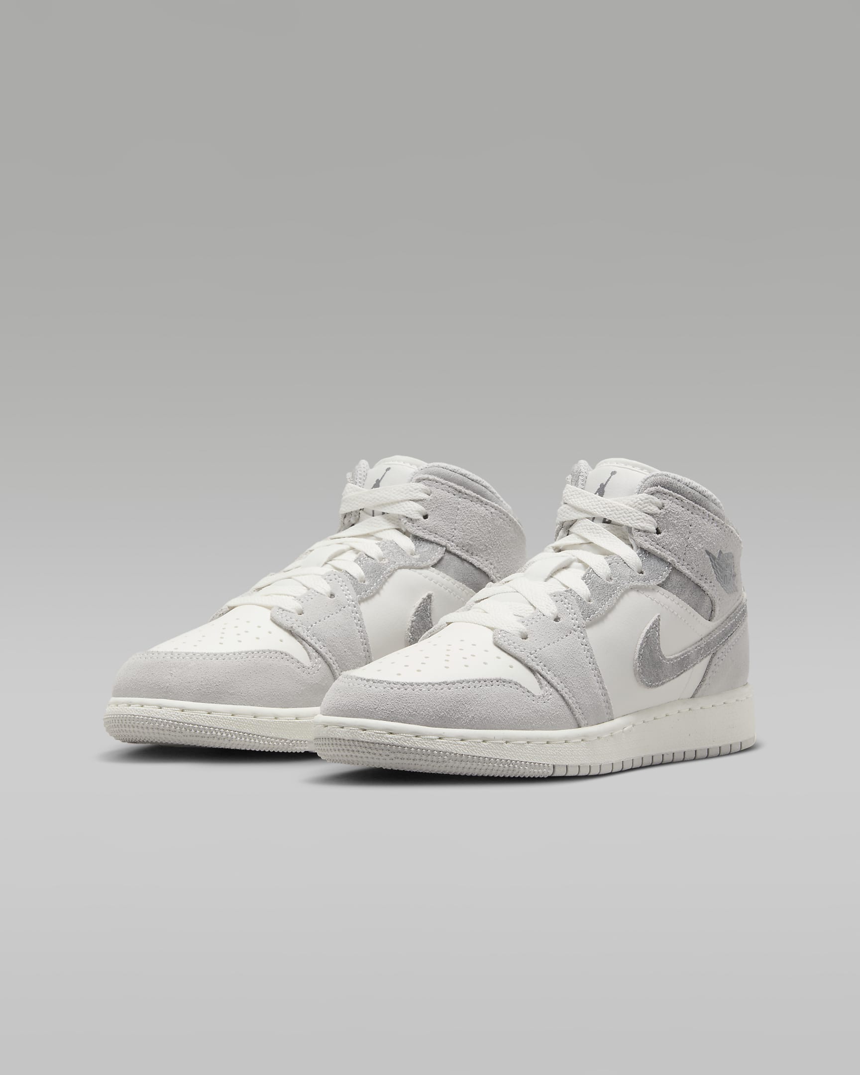 Air Jordan 1 Mid SE Big Kids' Shoes - Neutral Grey/Sail/Smoke Grey