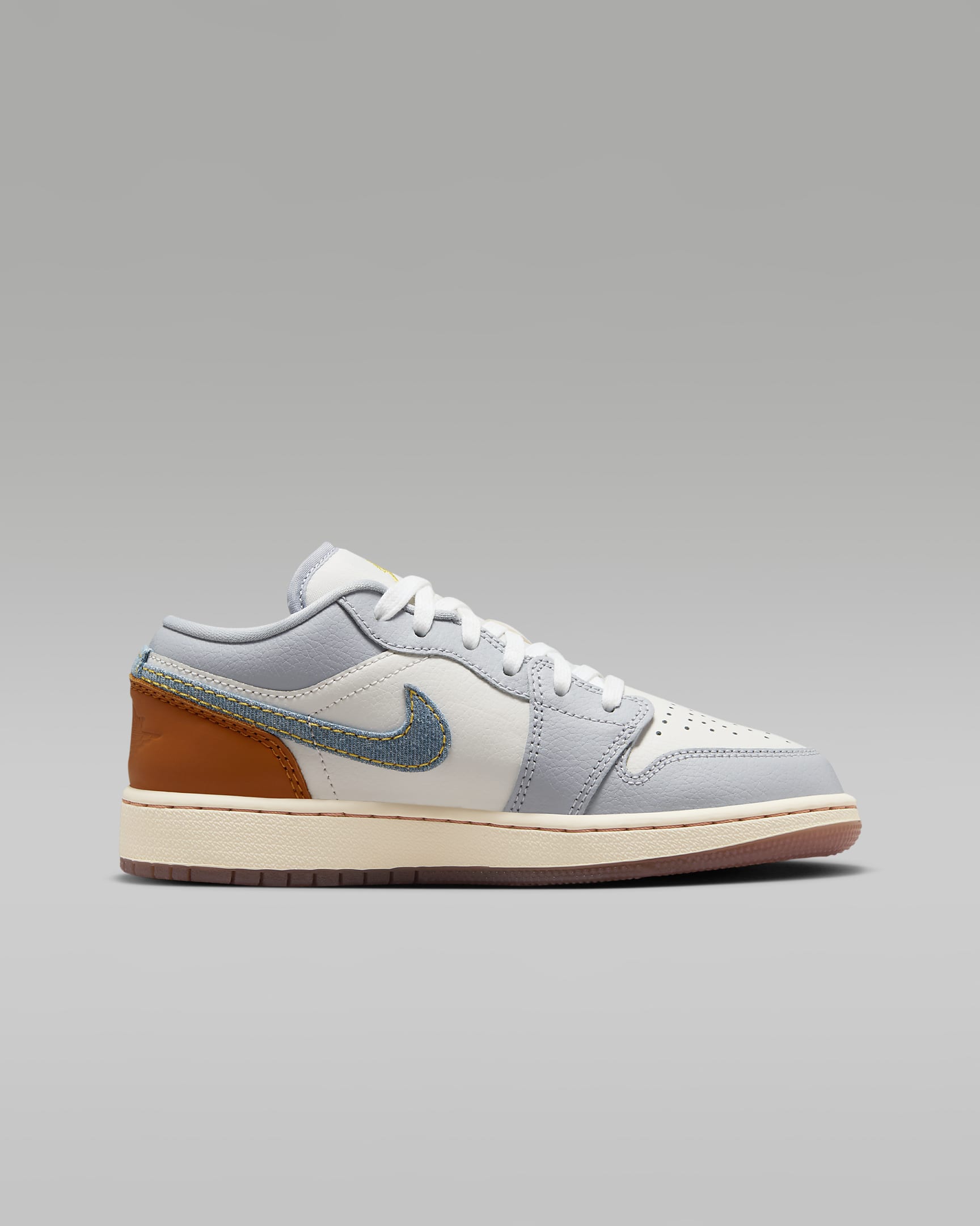 Air Jordan 1 Low SE Older Kids' Shoes - Phantom/Coconut Milk/Amber Brown/Light Armoury Blue