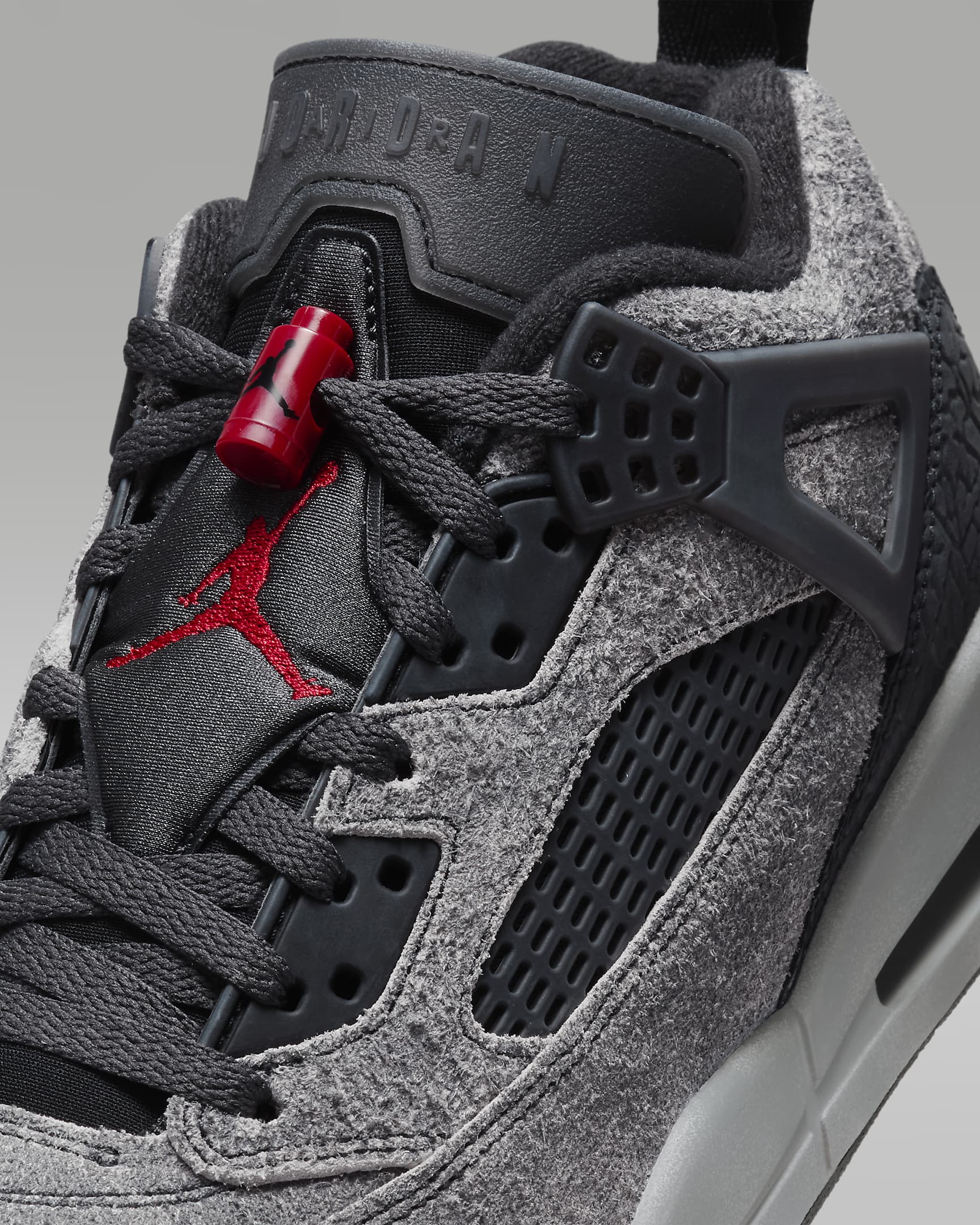 รองเท้าผู้ชาย Jordan Spizike Low - Anthracite/ดำ/Gym Red