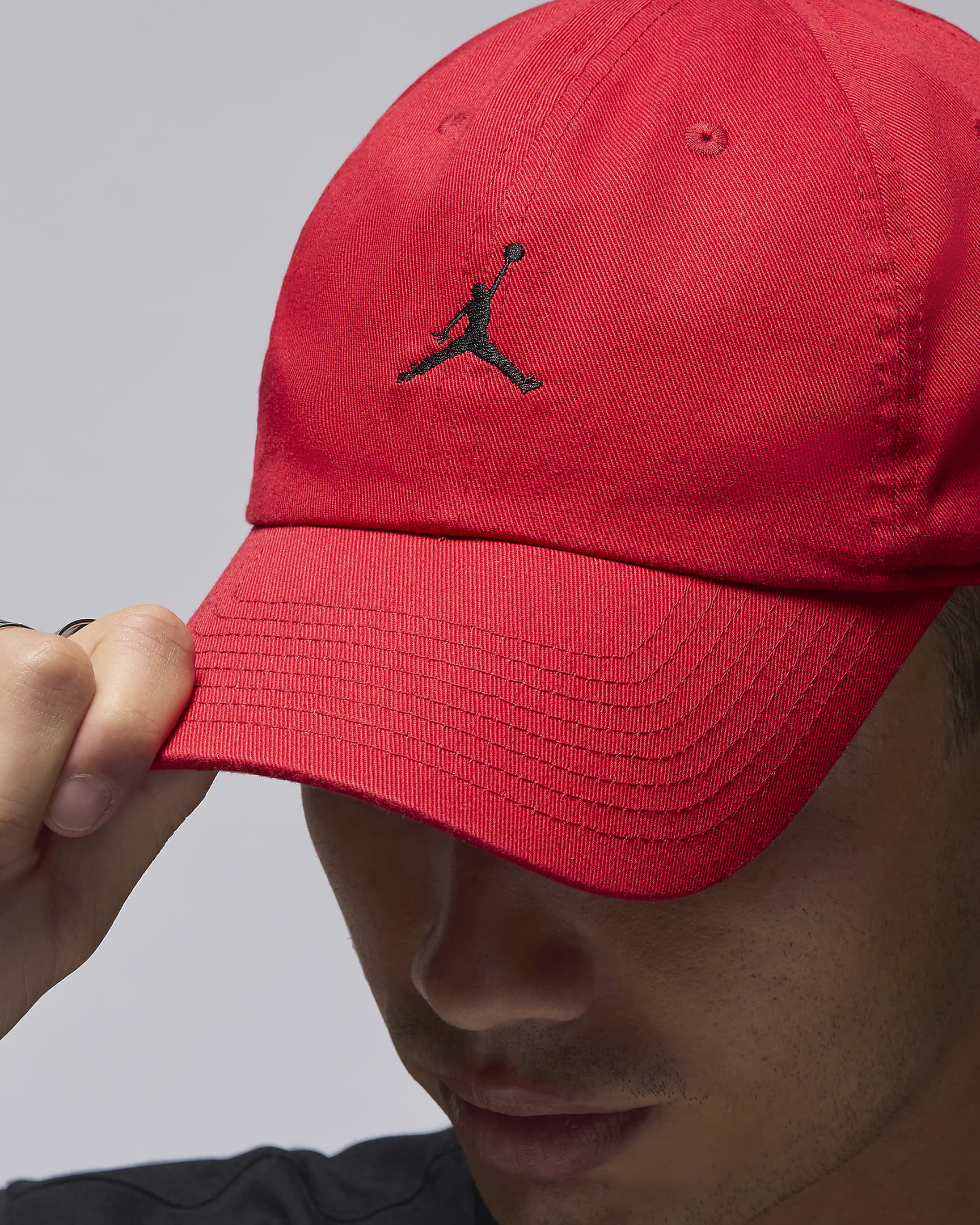 Jordan Club Unstructured Curved-Bill Hat - Gym Red/Black