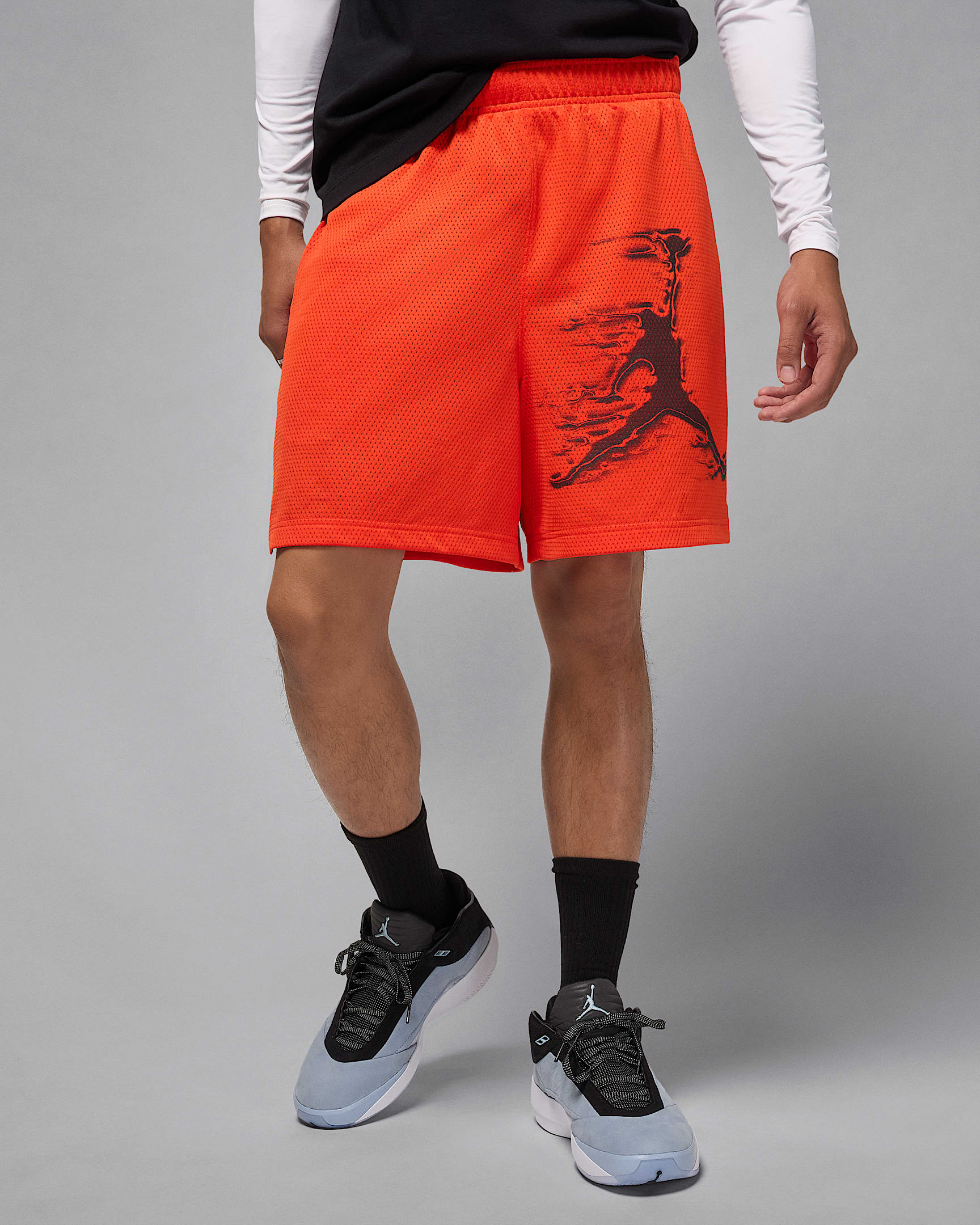 Jordan Sport Men's Dri-FIT Graphic Shorts - Team Orange