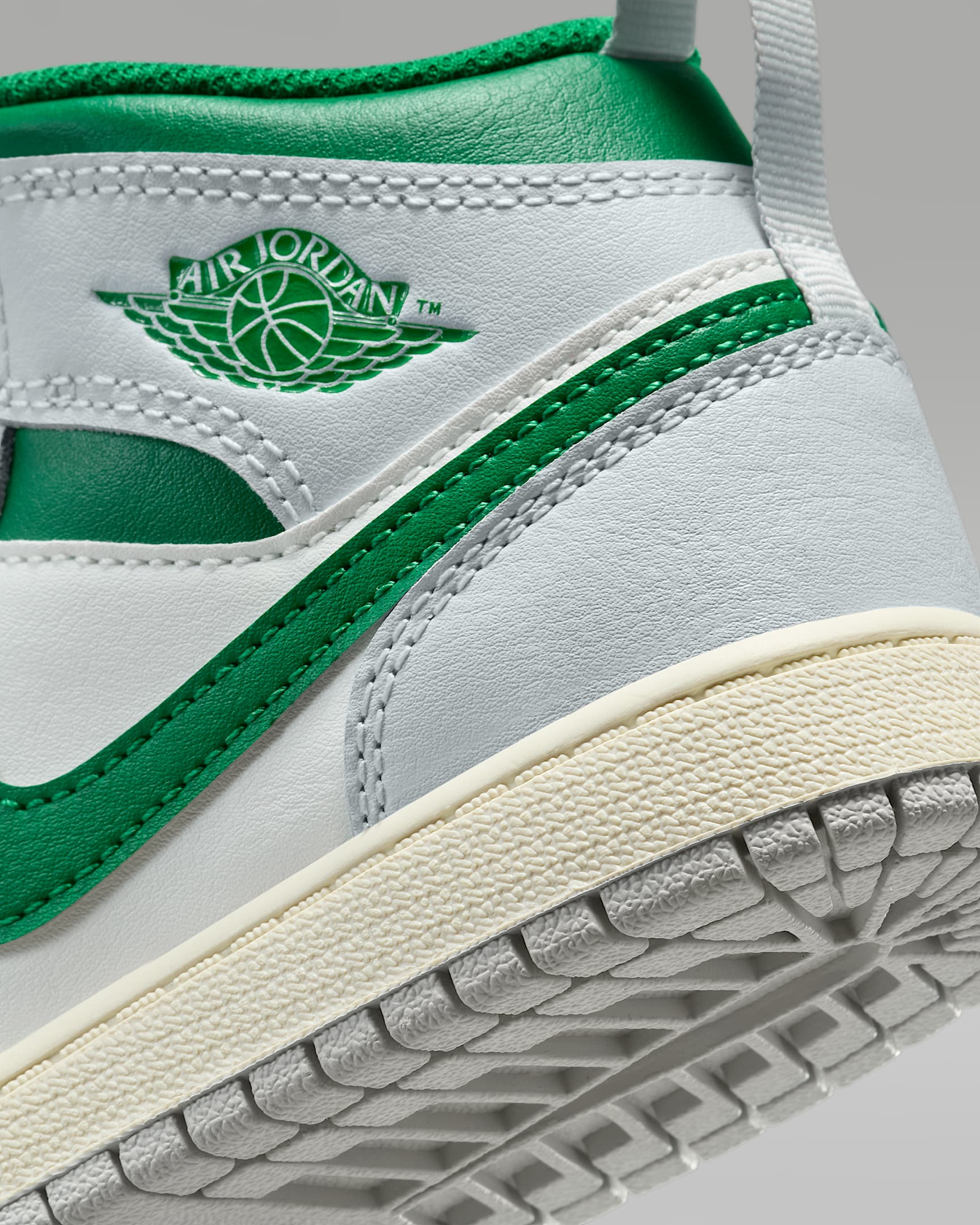 tenis para ninos jordan