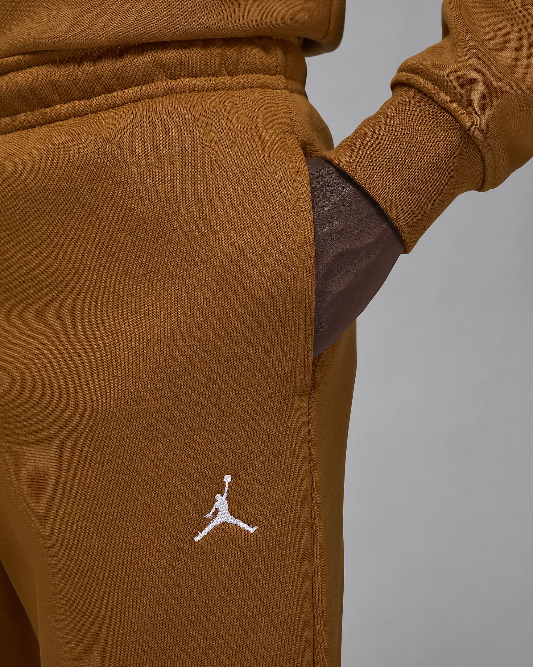 Jordan Brooklyn Fleece herrebukse - Desert Bronze/Hvit