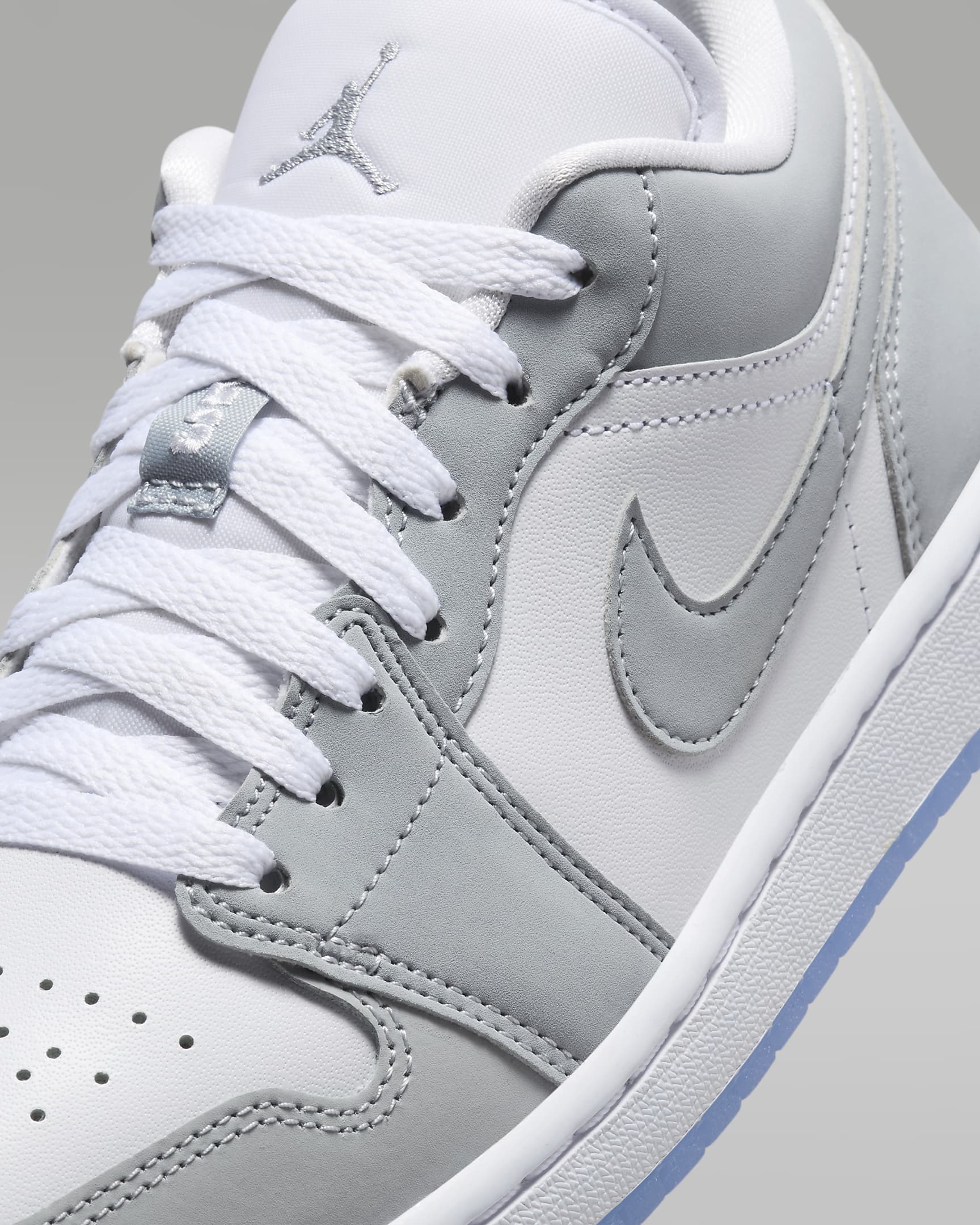 Air Jordan 1 Low Women's Shoes - White/Aluminium/Wolf Grey