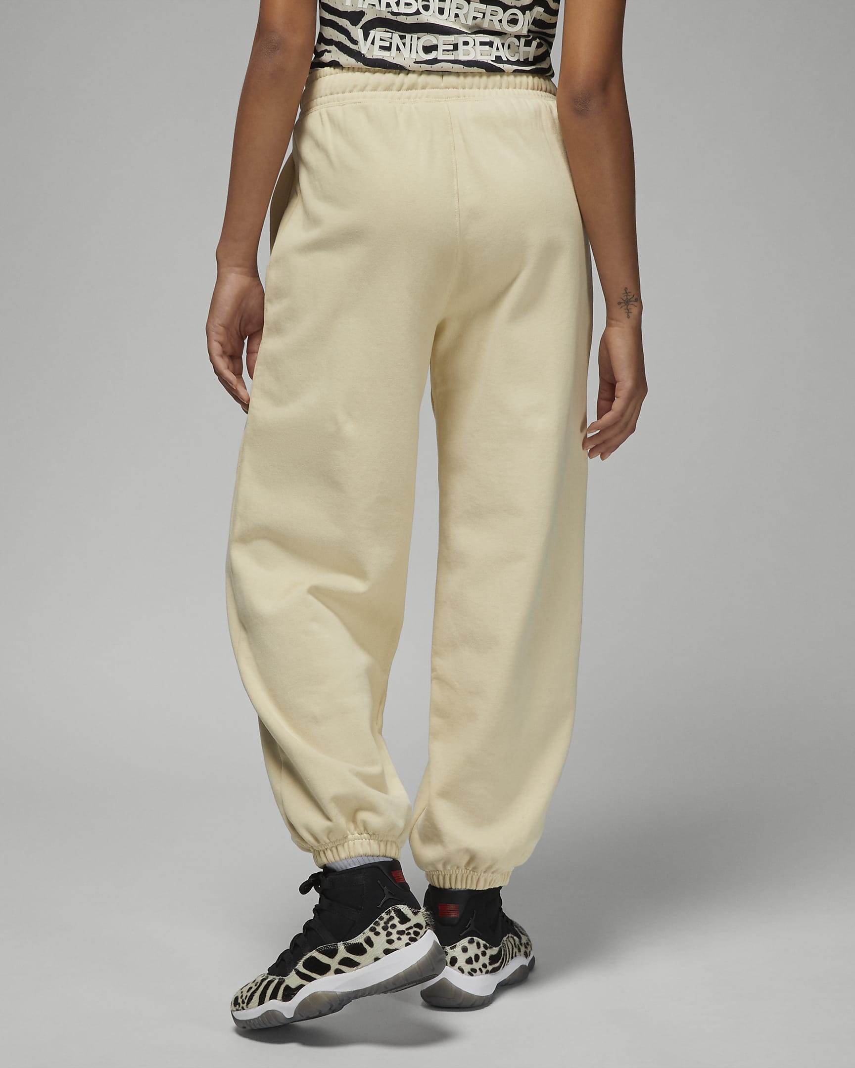 Jordan Flight Fleece Women's Pants - Beach