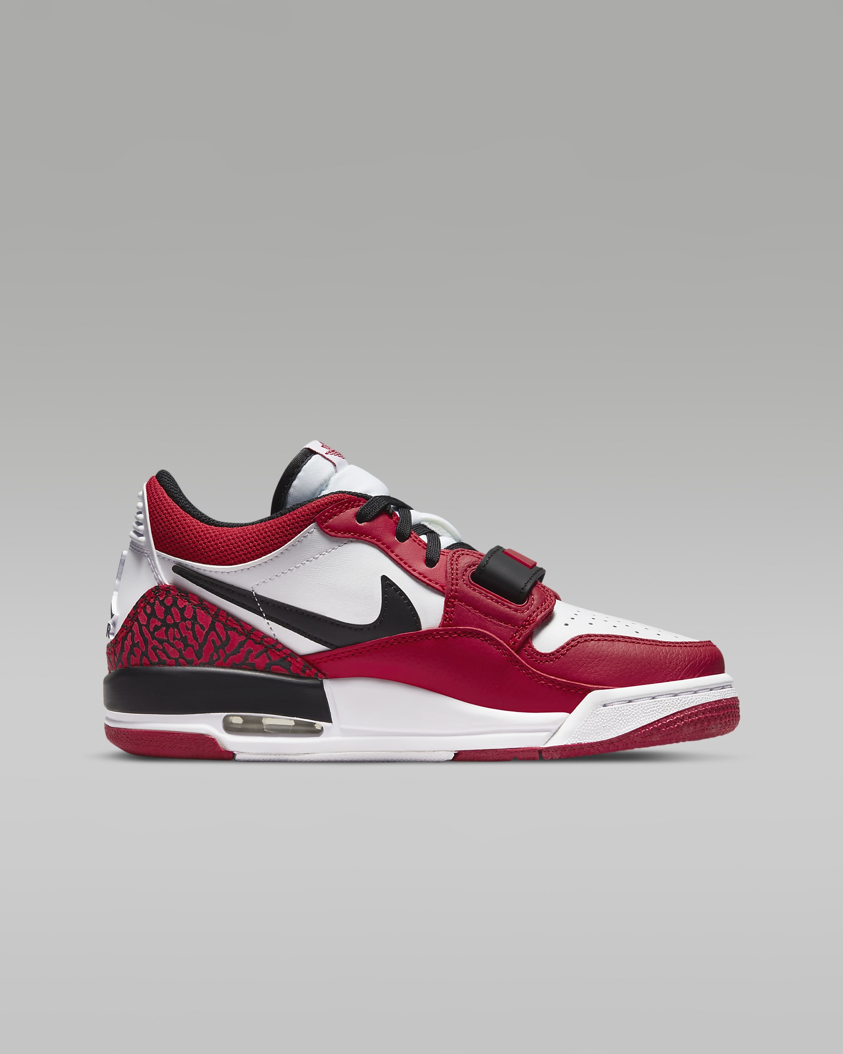 Air Jordan Legacy 312 Low Schuh für ältere Kinder - Weiß/Gym Red/Schwarz