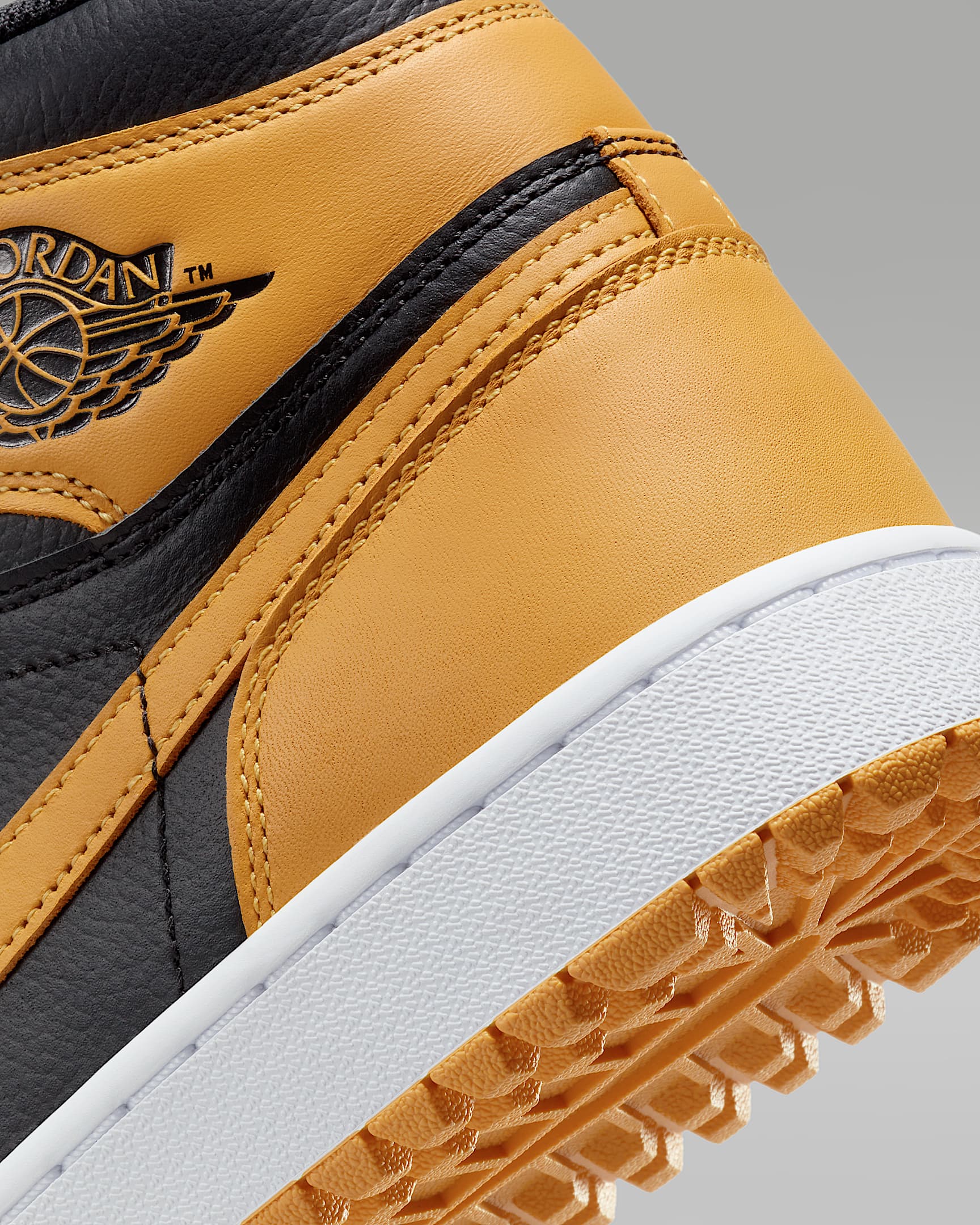 chaussure golf jordan