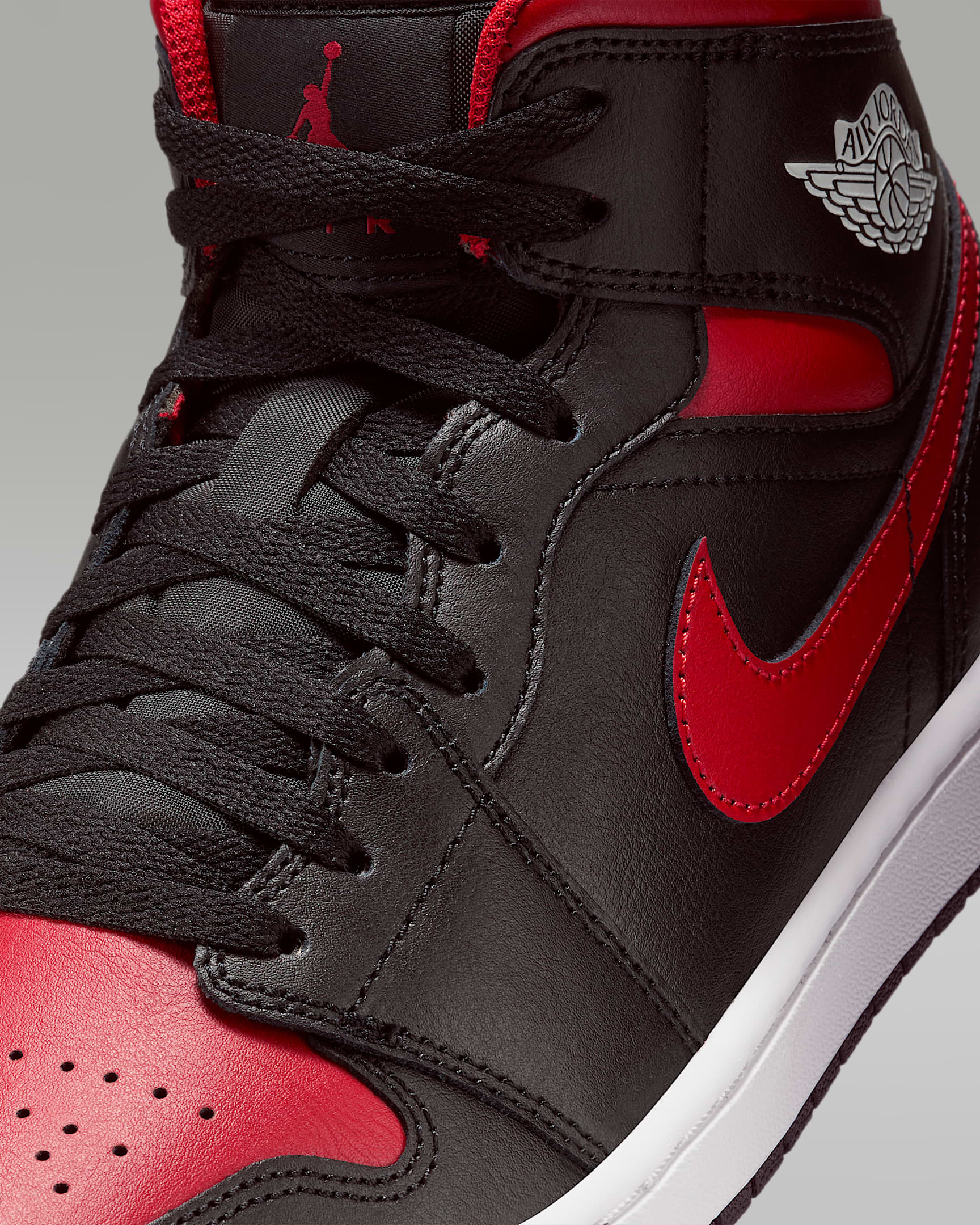 jordan 1 mid varsity