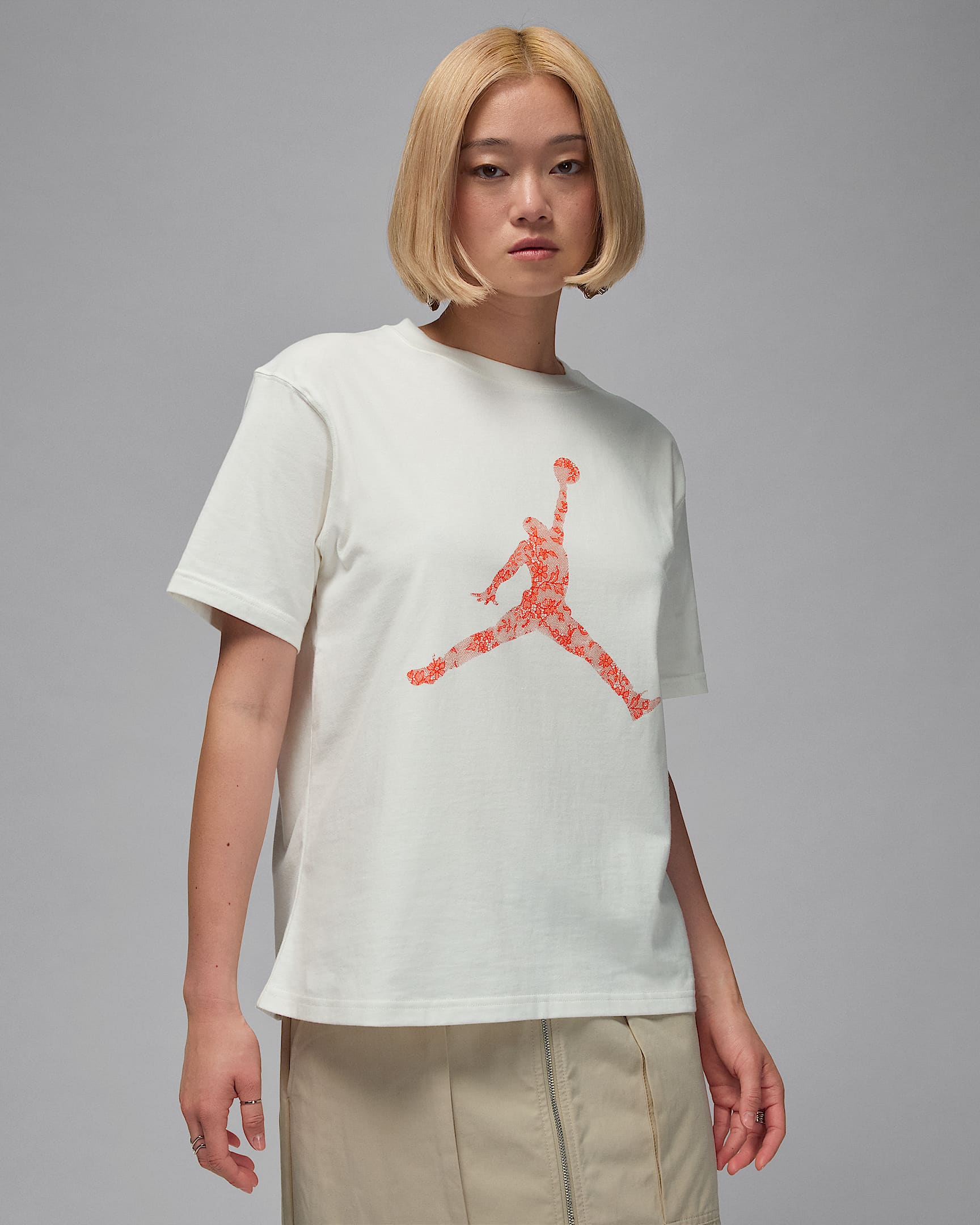 Jordan Brooklyn Women's Graphic T-Shirt - Sail/Black