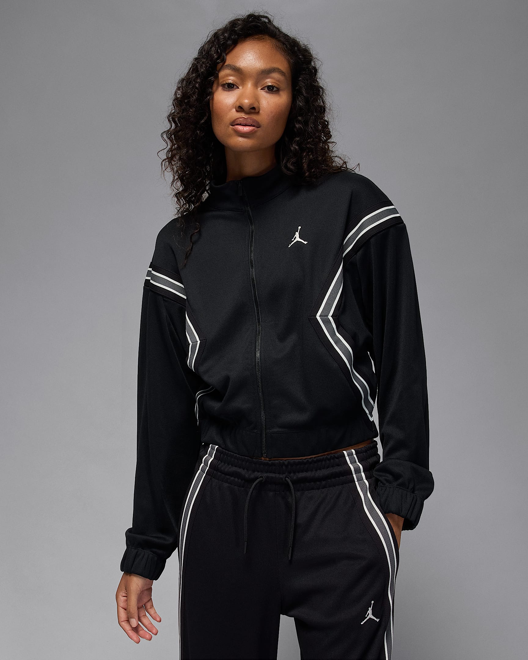 Jordan Brooklyn Women's Full-Zip Tracksuit Jacket - Black/Sail