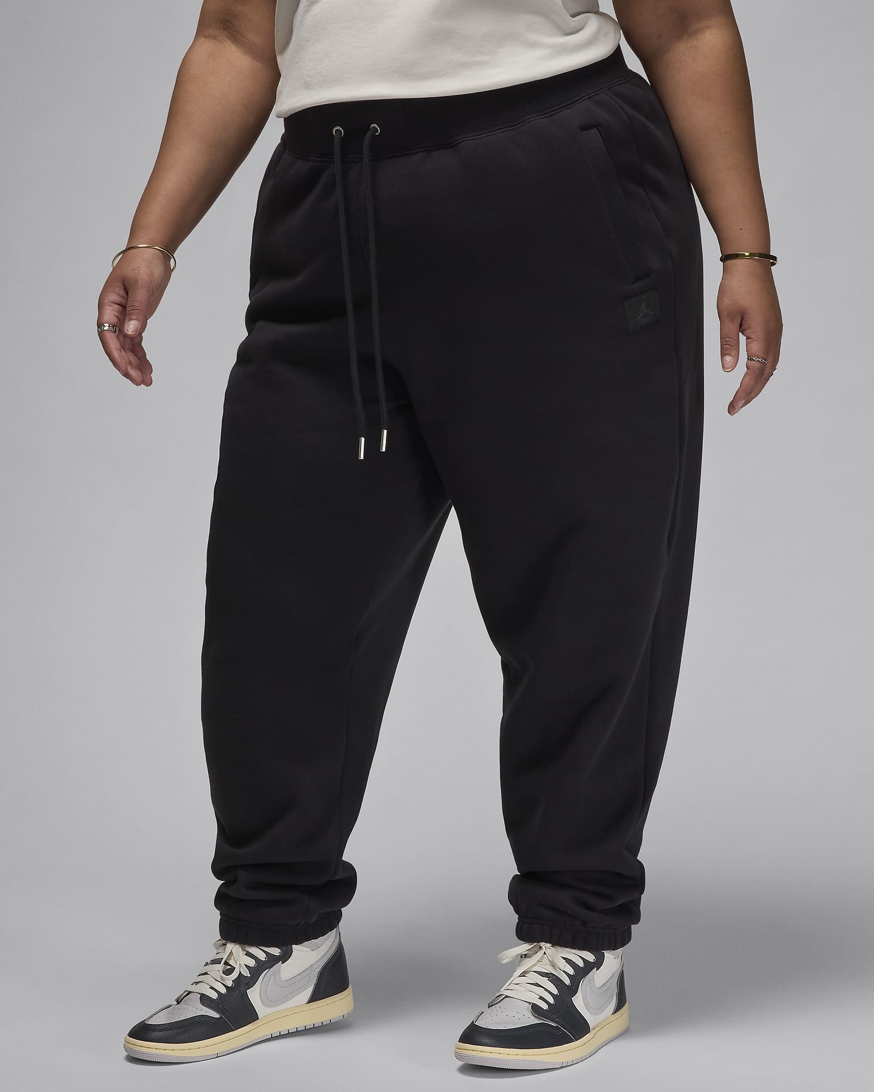 Jordan Flight Fleece Women's Pants (Plus Size) - Black/Dark Smoke Grey