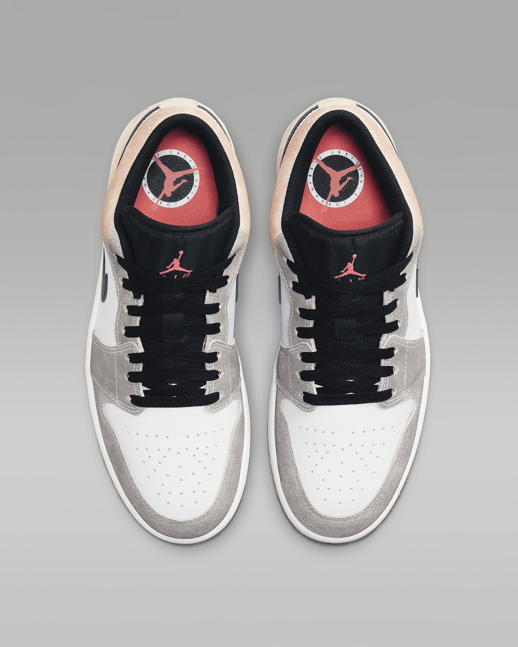 Air Jordan 1 Low SE Men's Shoes. Nike CZ