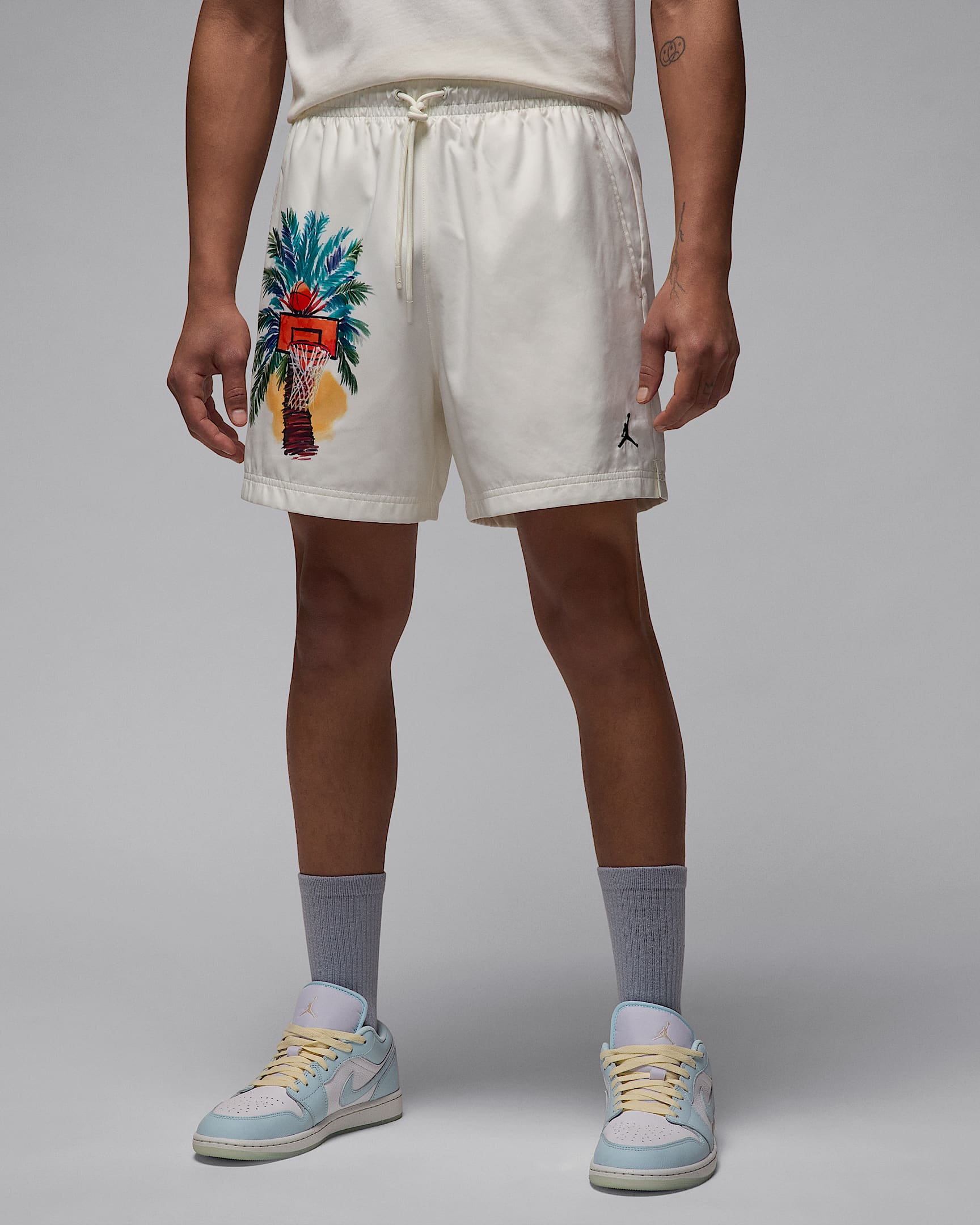Jordan Essentials Men's Shorts - Sail/Black