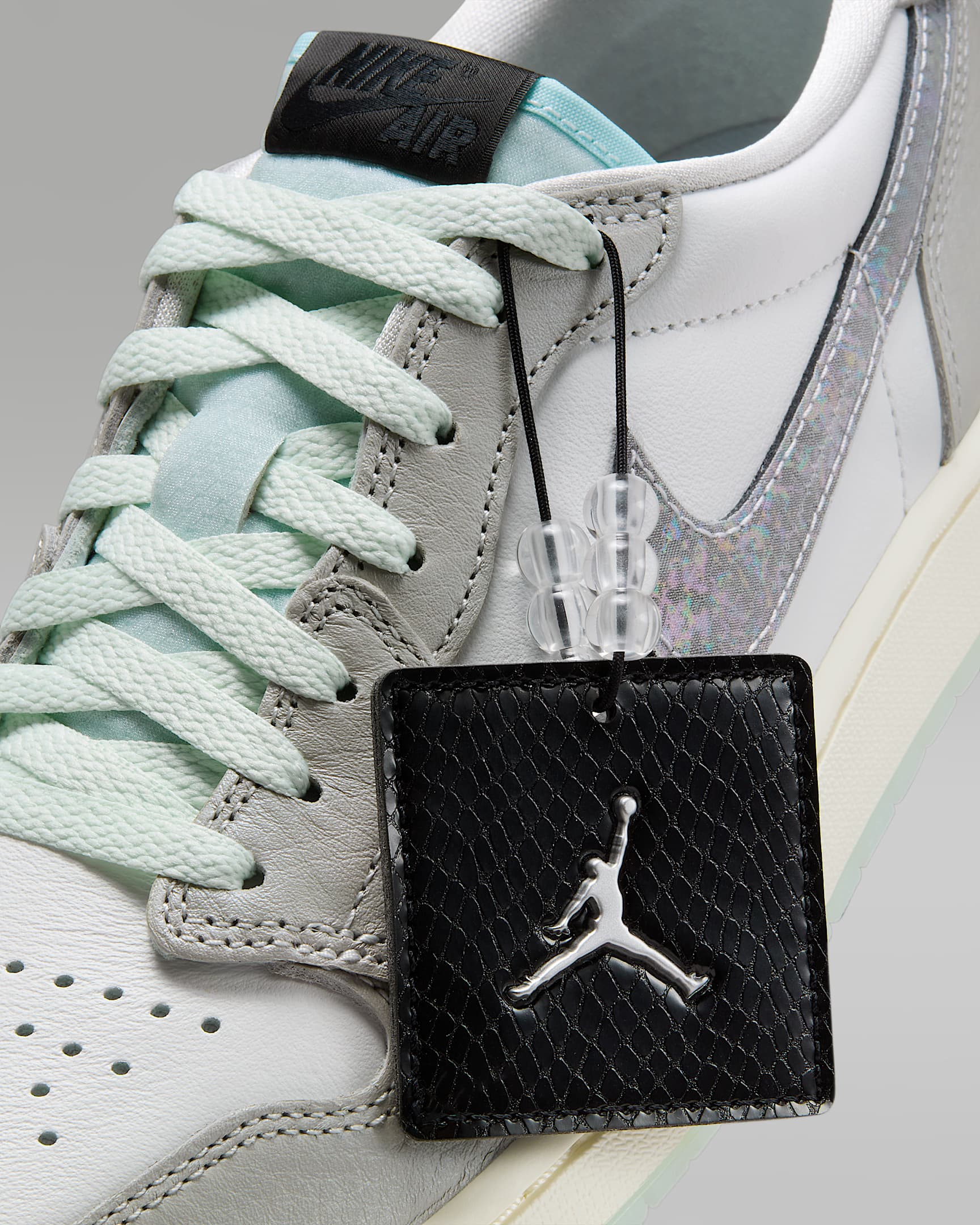 low top retro jordans