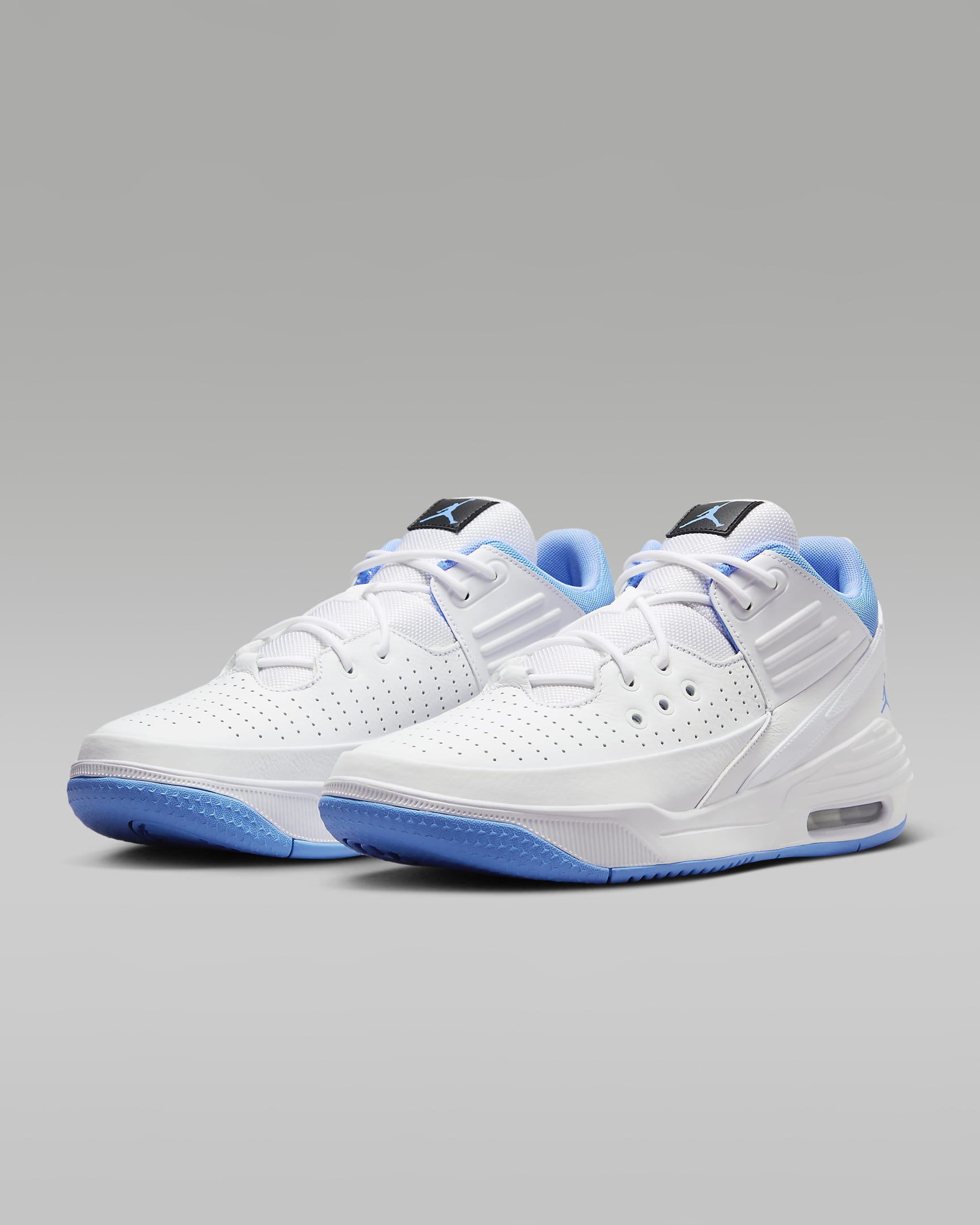 Jordan Max Aura 5 herenschoenen - Wit/Zwart/University Blue