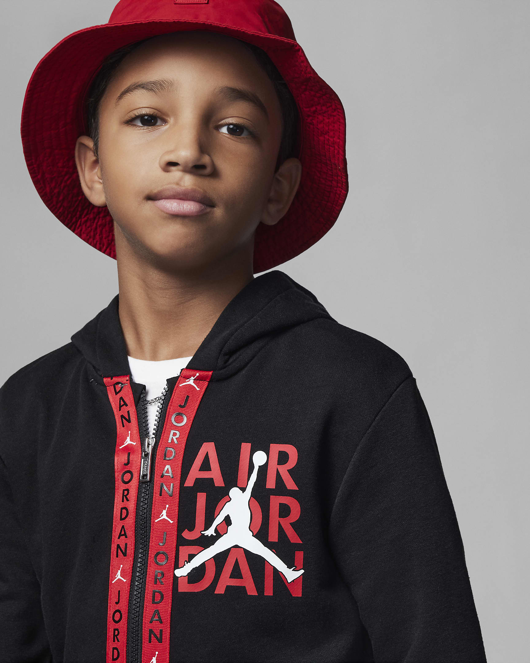 Jordan Big Kids' Vert Tape Full-Zip Hoodie. Nike JP