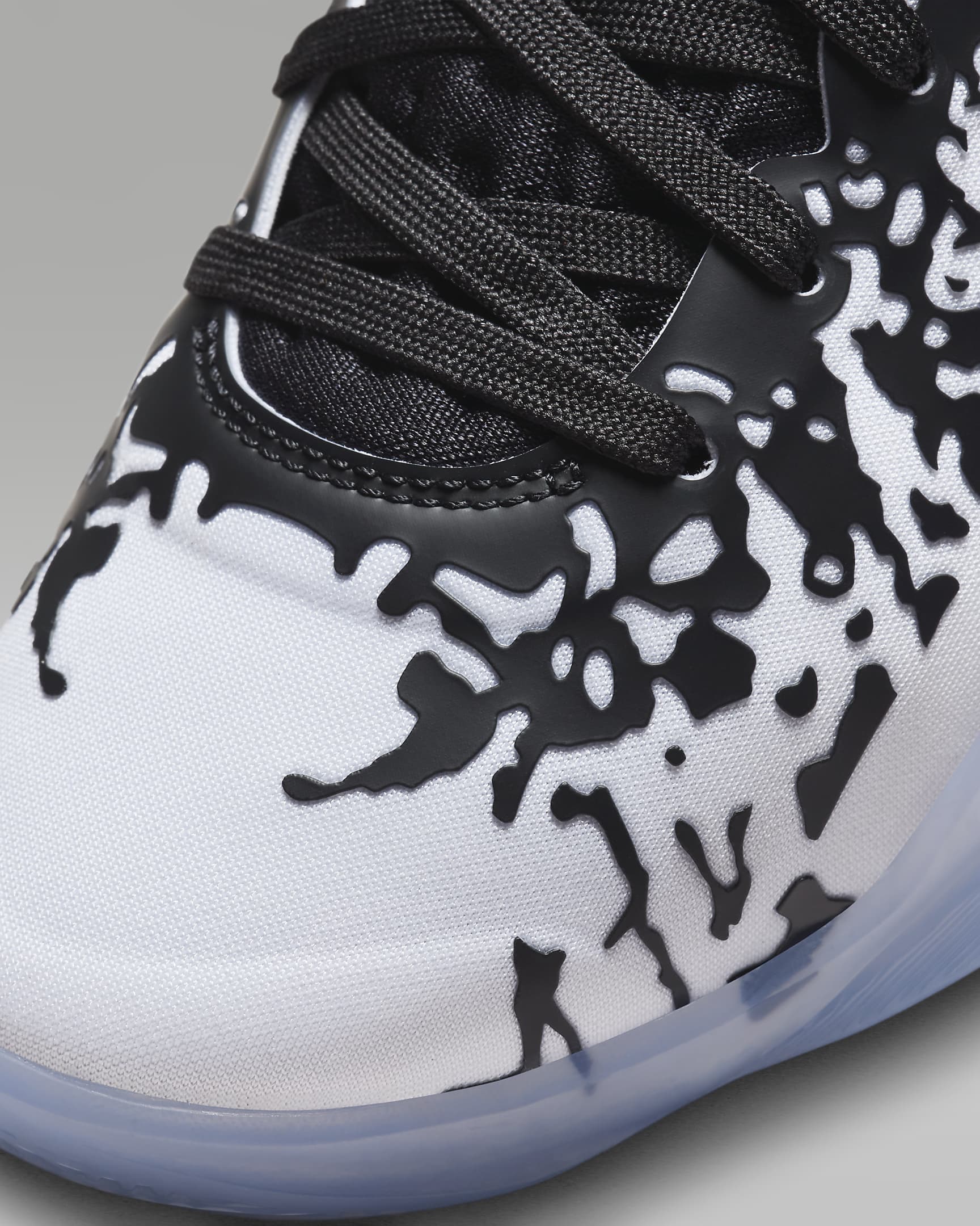 Zion 3 'Gen Zion' Older Kids' Basketball Shoes. Nike CH