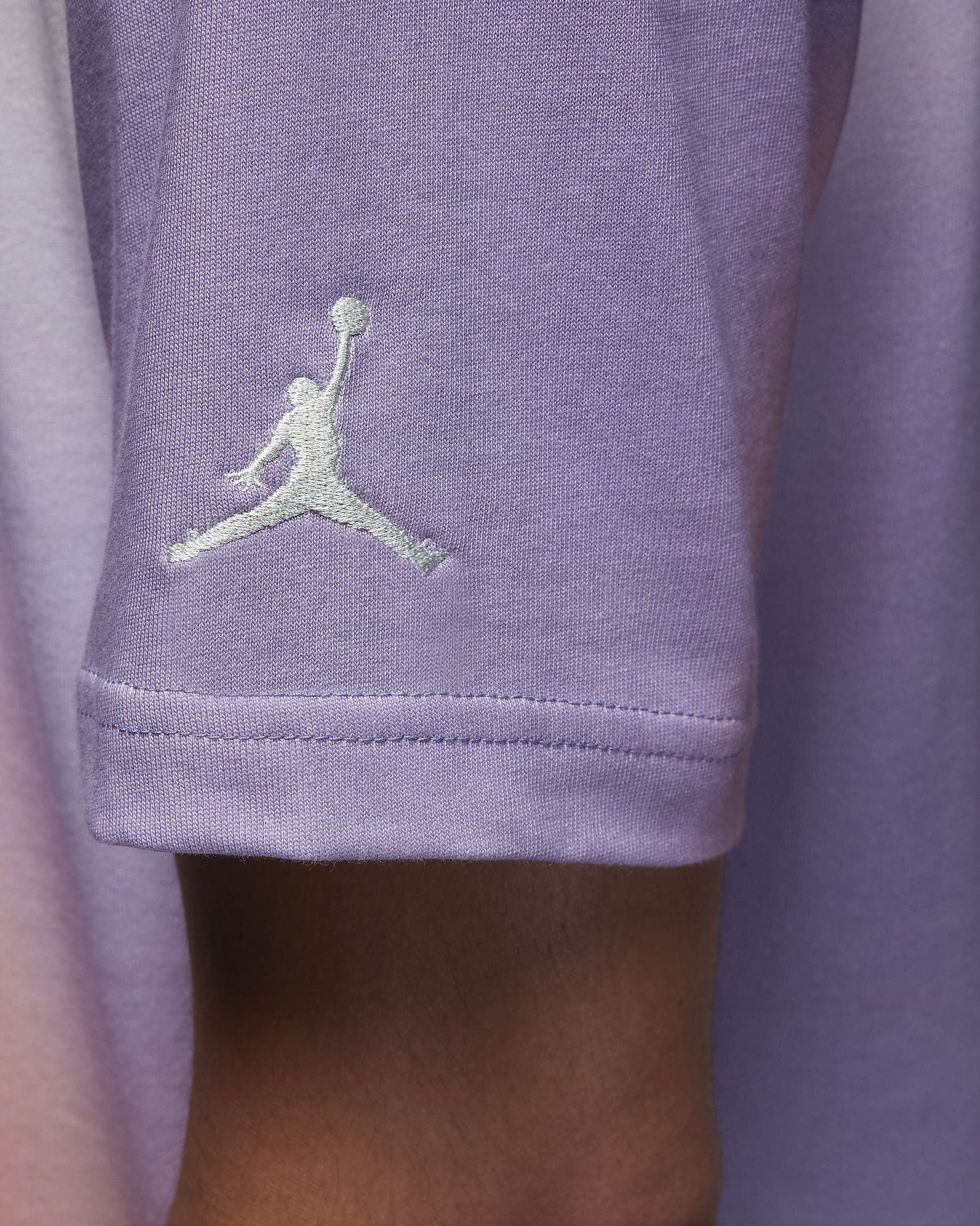 Jordan x J Balvin T-Shirt. Nike UK