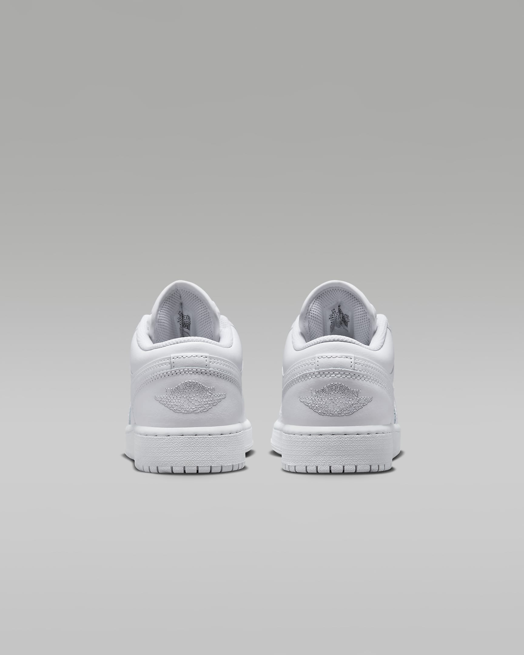 Air Jordan 1 Low Older Kids' Shoes. Nike UK