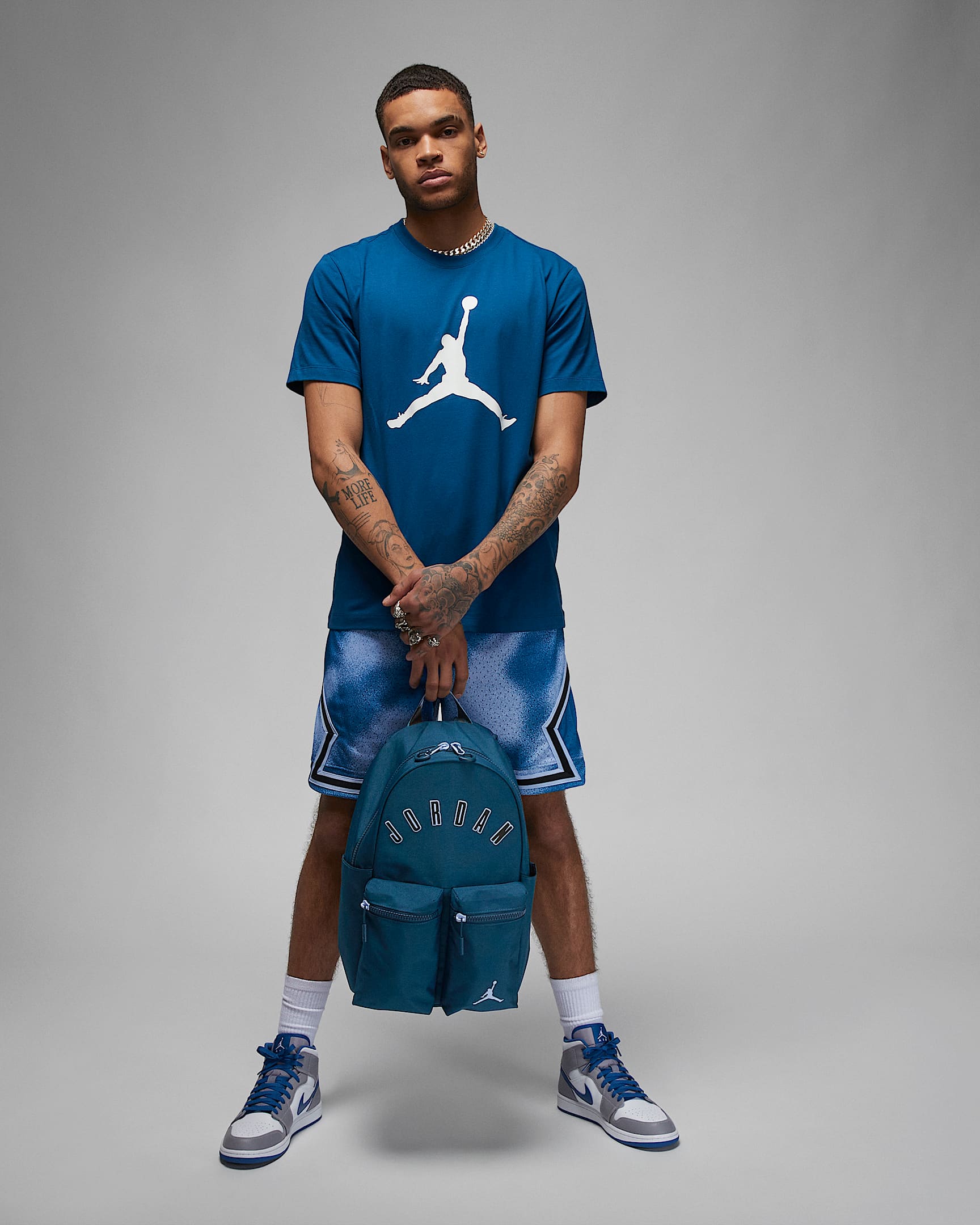Jordan MVP Backpack Backpack (19L). Nike AT