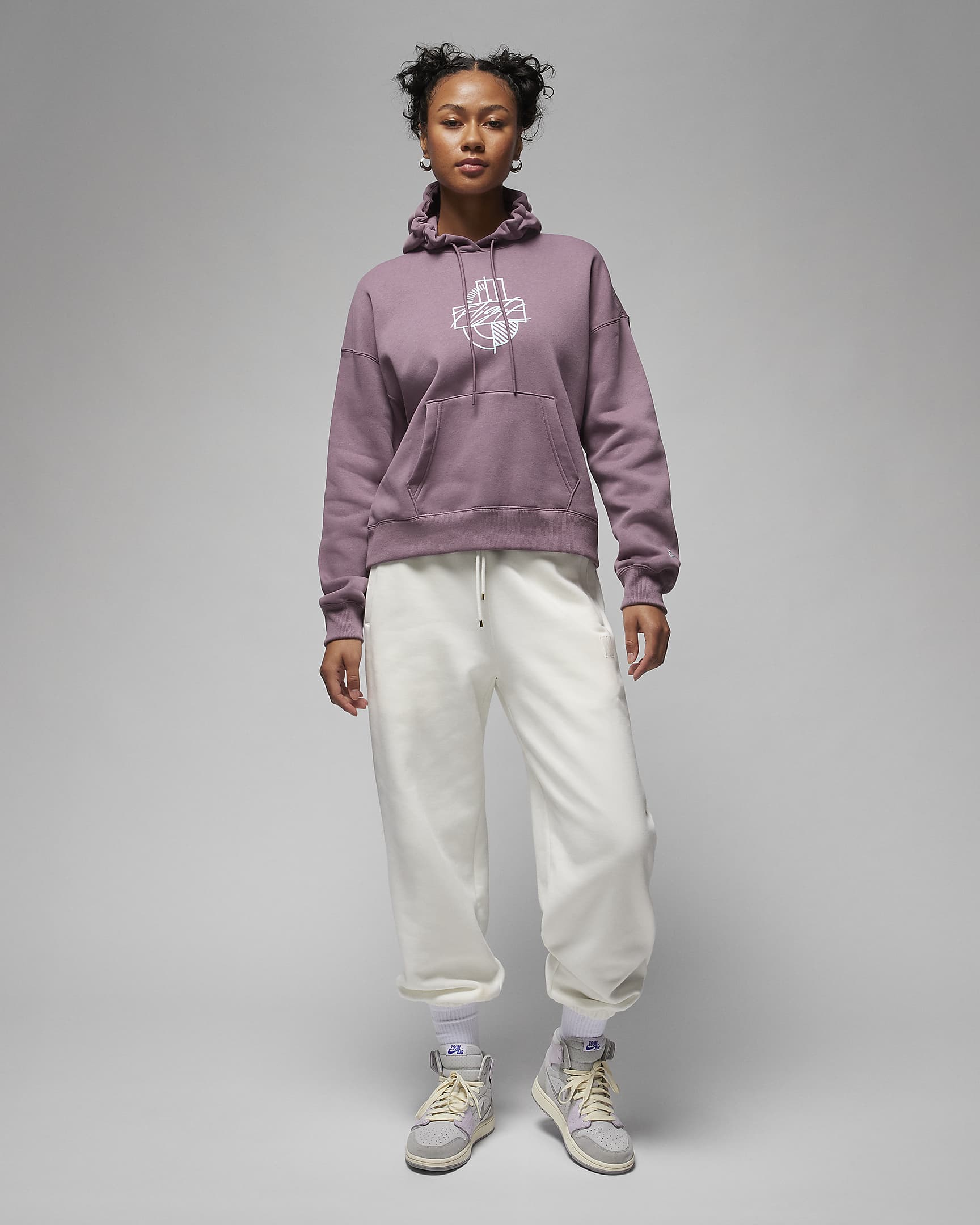 Sudadera con gorro con gráfico para mujer Jordan Brooklyn Fleece. Nike.com