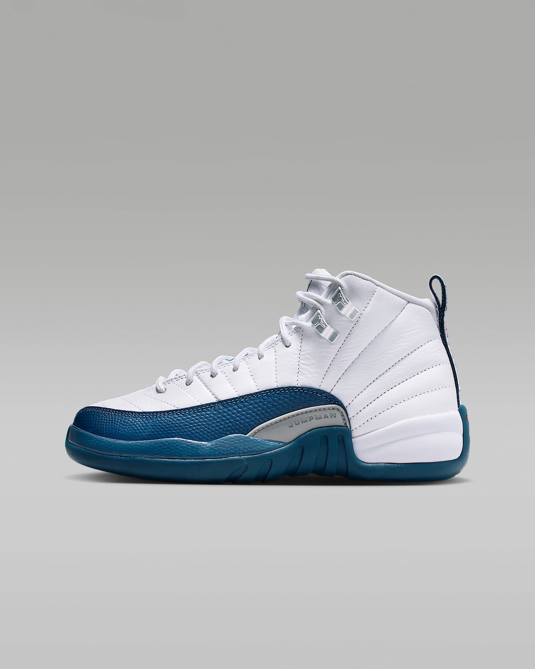 Bota Air Jordan 12 Retro pro větší děti - Bílá/Metallic Silver/Varsity Red/French Blue