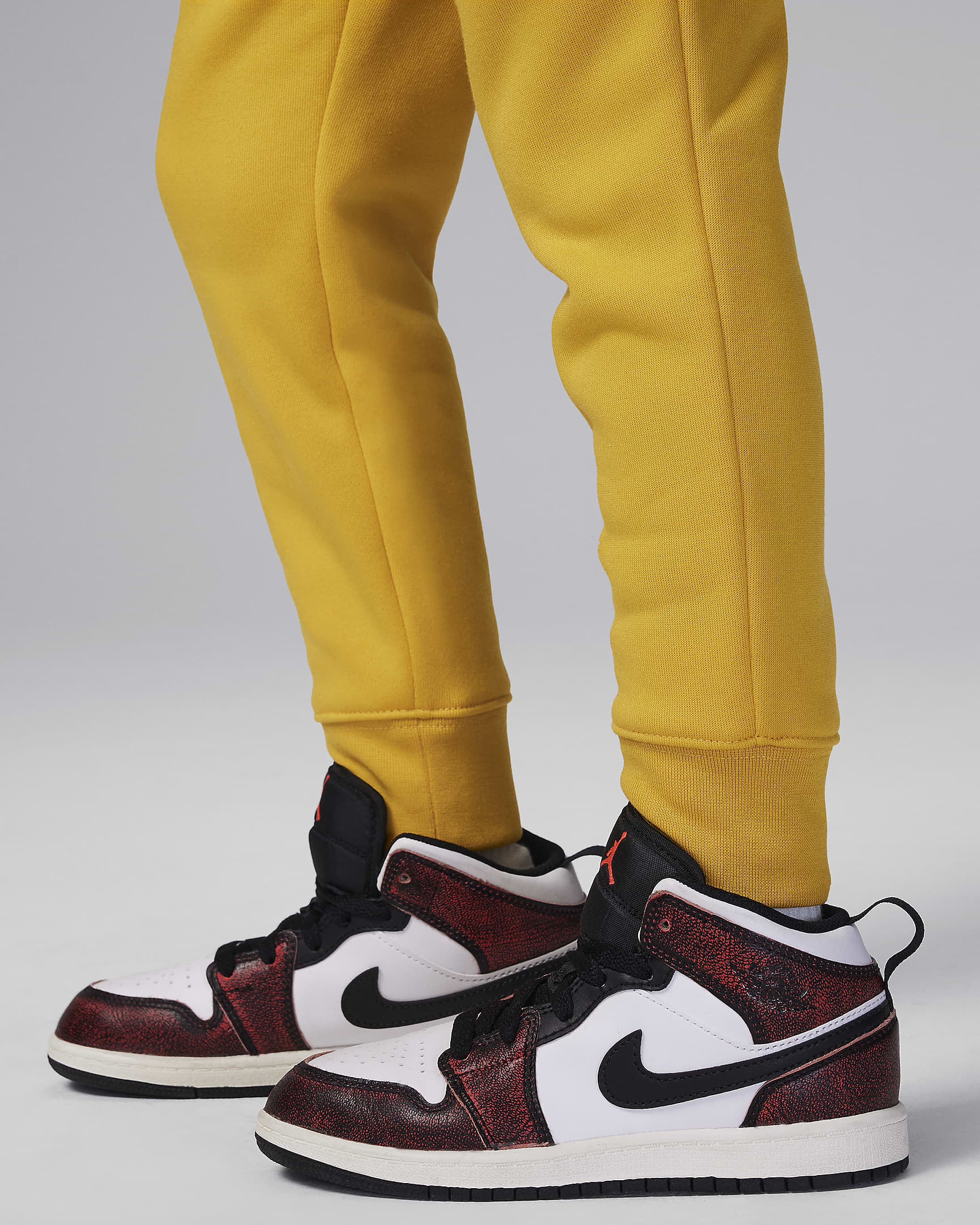 Jordan Little Kids' Sustainable Fleece Pants. Nike.com