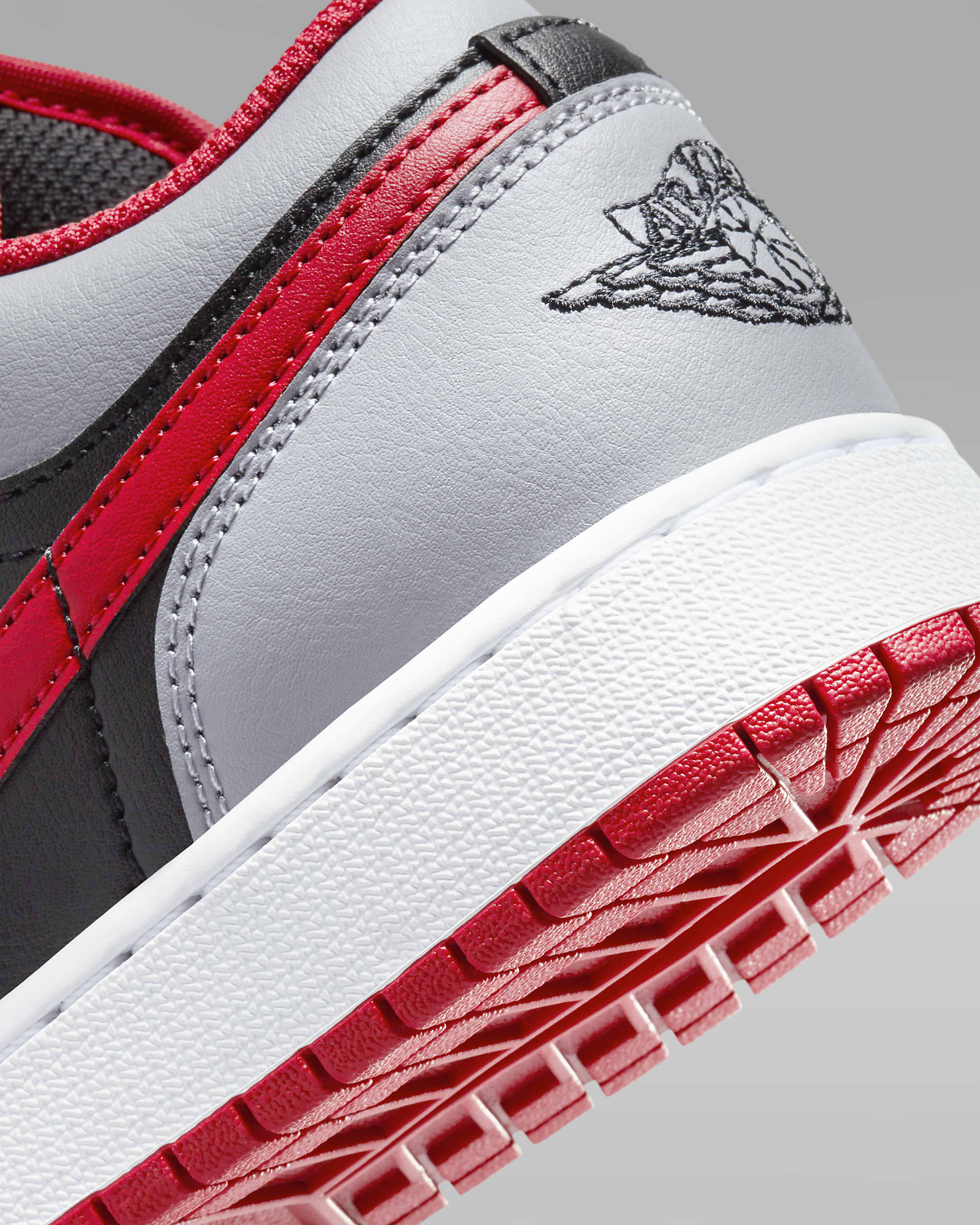 Air Jordan 1 Low Kinderschoen - Zwart/Cement Grey/Wit/Fire Red