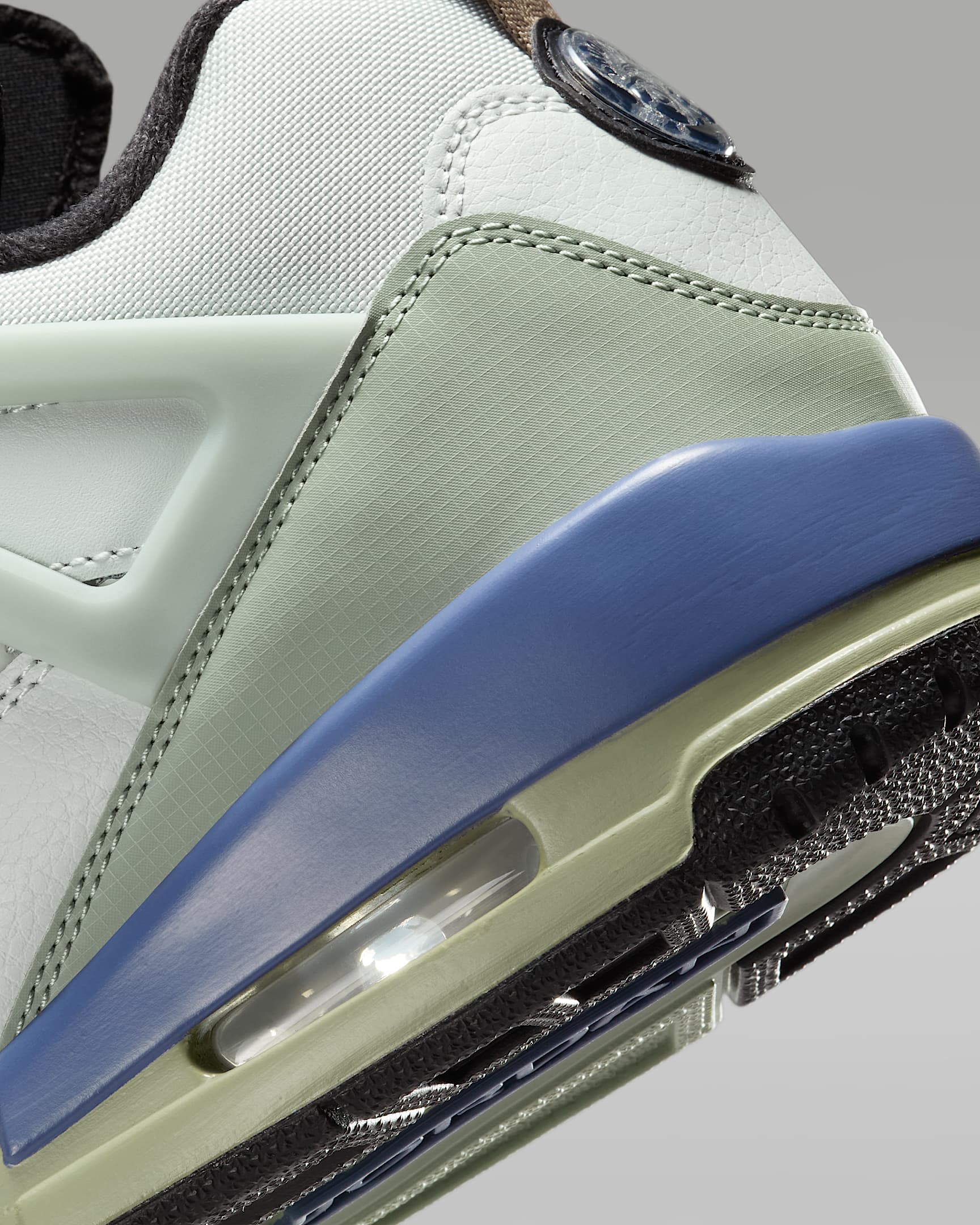 spizike jordan shoes