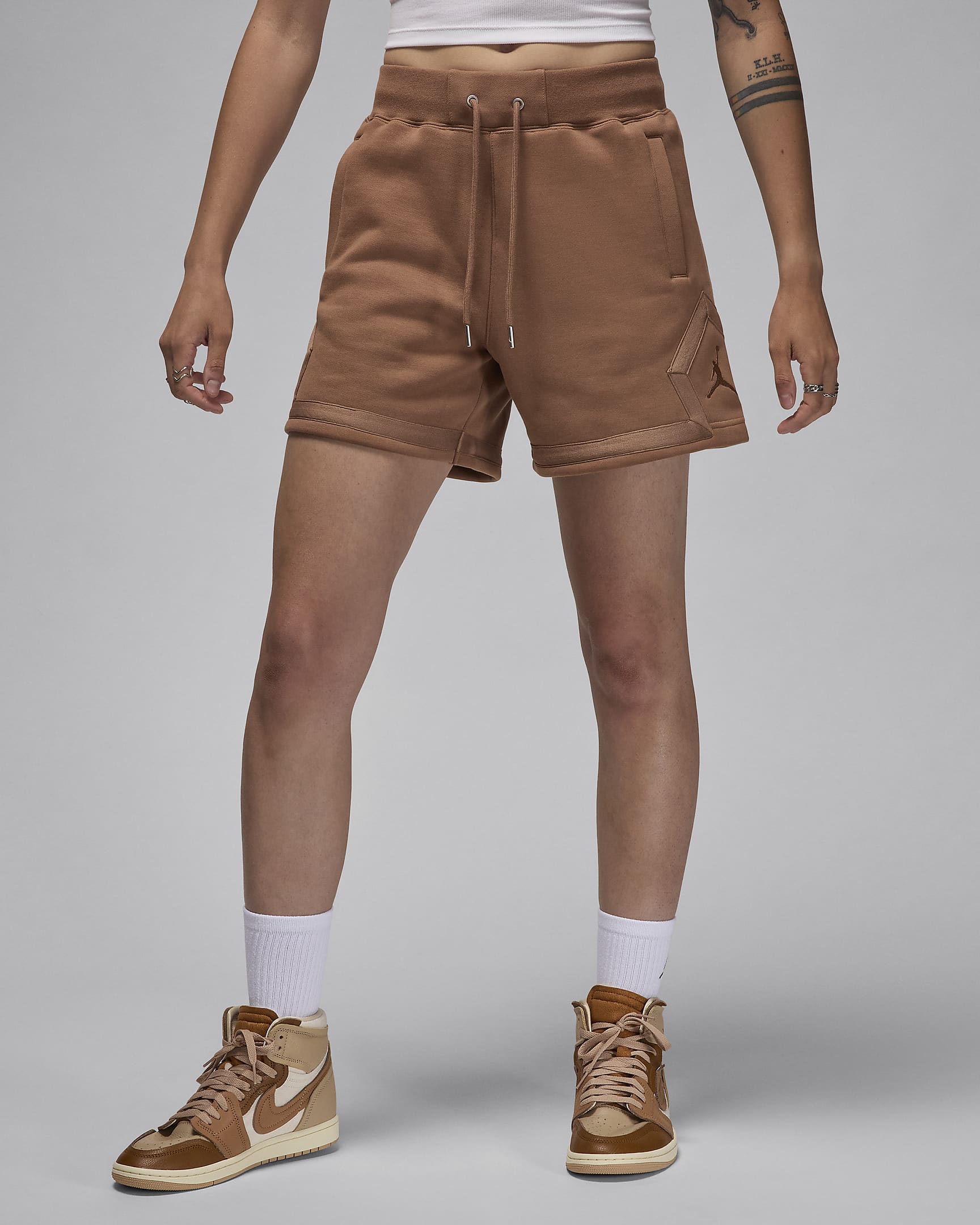 Jordan Flight Fleece Women's Diamond Shorts - Archaeo Brown/Cacao Wow