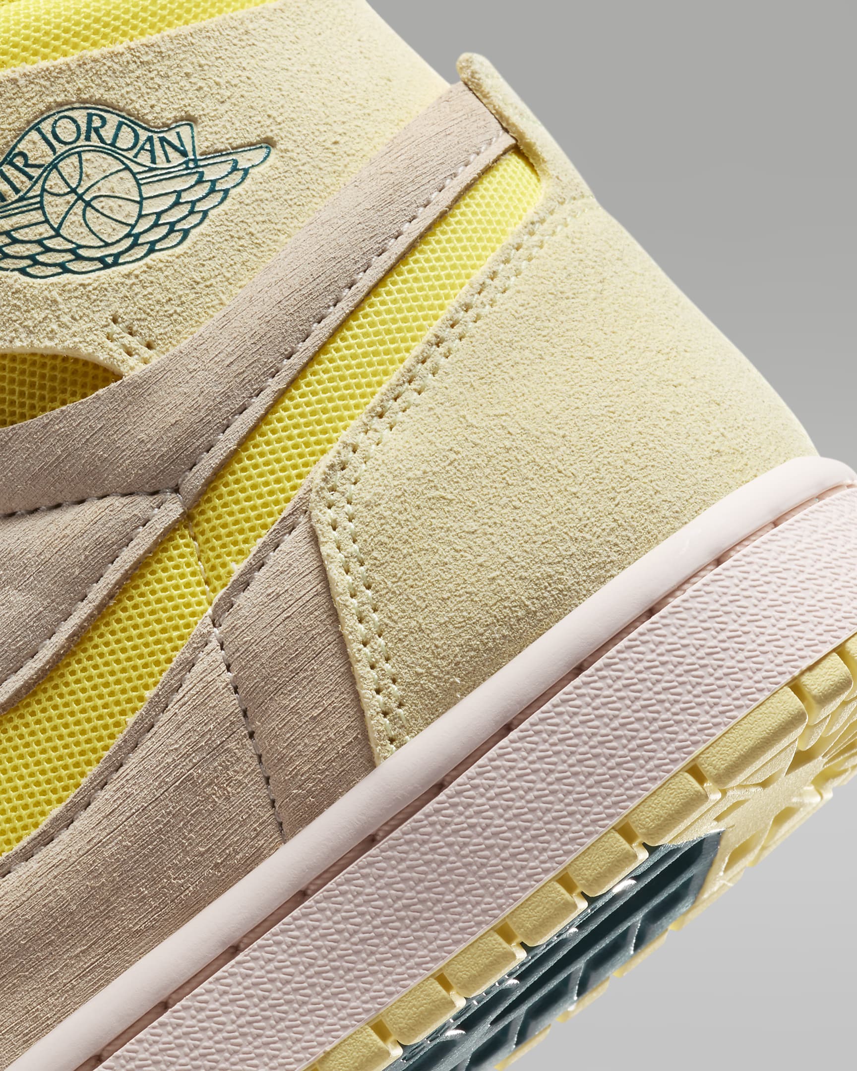 Air Jordan 1 Zoom CMFT 2 Shoes - Citron Tint/Muslin/Sky J Teal/Dynamic Yellow