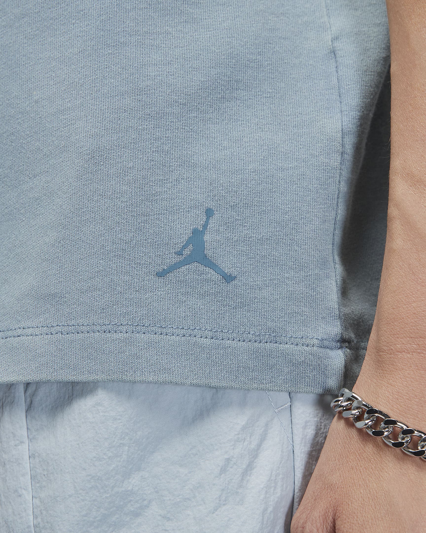 Jordan (Her)itage Women's Graphic T-Shirt. Nike IN